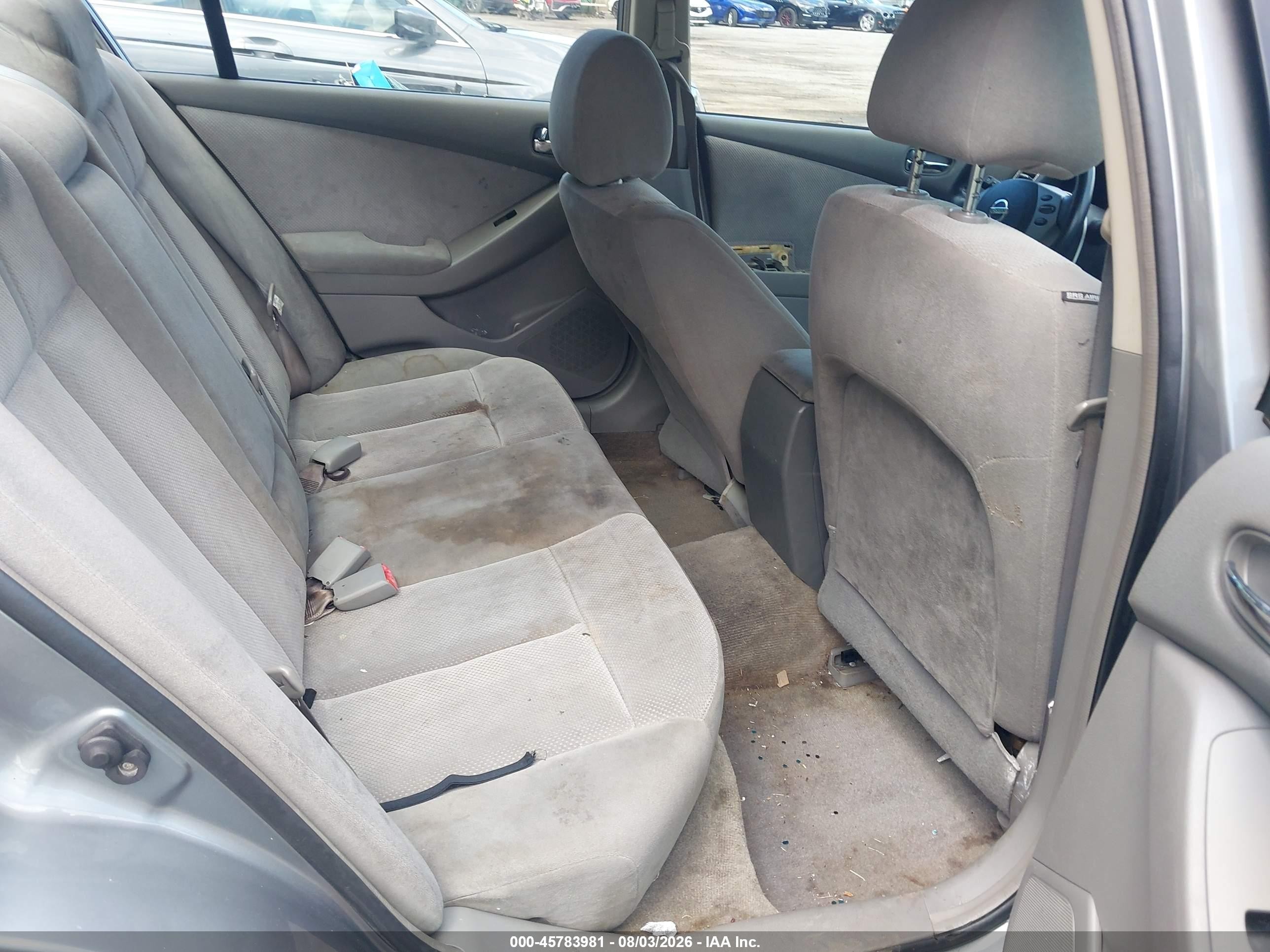 2007 Nissan Altima 2.5 S Серебряный vin: 1N4AL21E47C214313