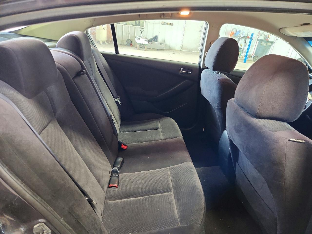 2007 Nissan Altima 2.5 Серый vin: 1N4AL21E47C235937