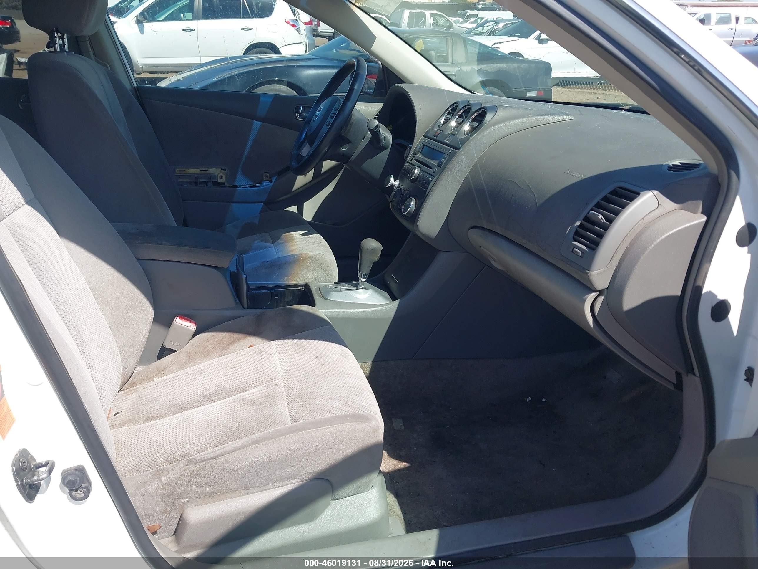 2007 Nissan Altima 2.5 S White vin: 1N4AL21E47N451677