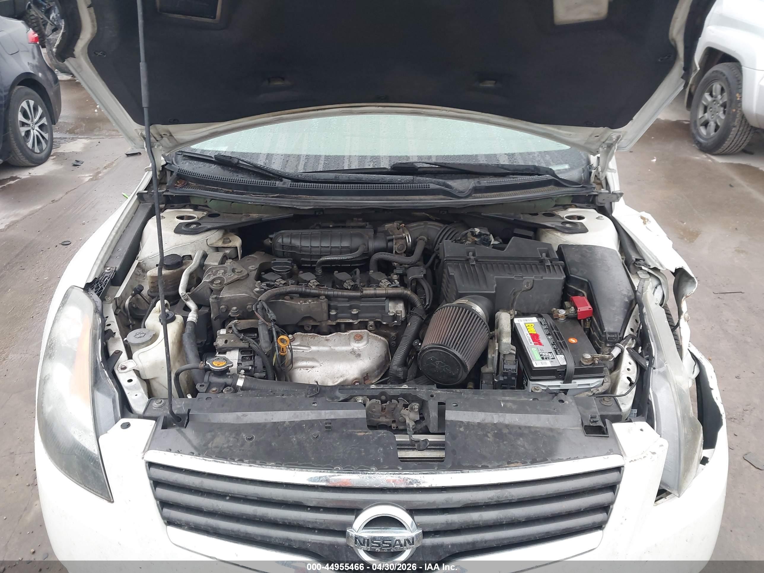 2007 Nissan Altima 2.5 S Белый vin: 1N4AL21E47N484646