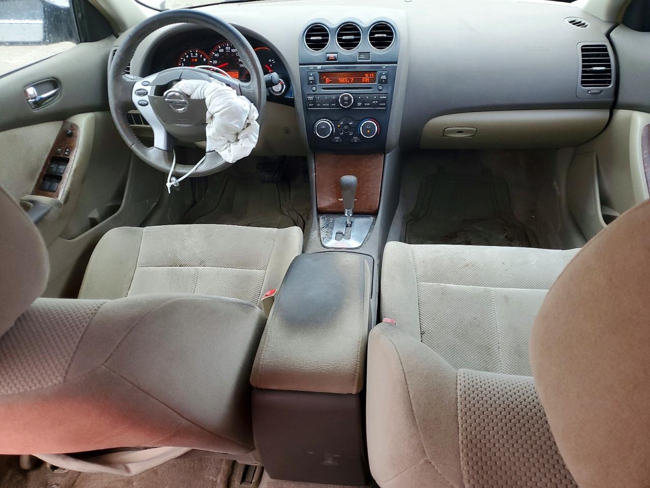 2008 Nissan Altima 2.5 Tan vin: 1N4AL21E48C199670