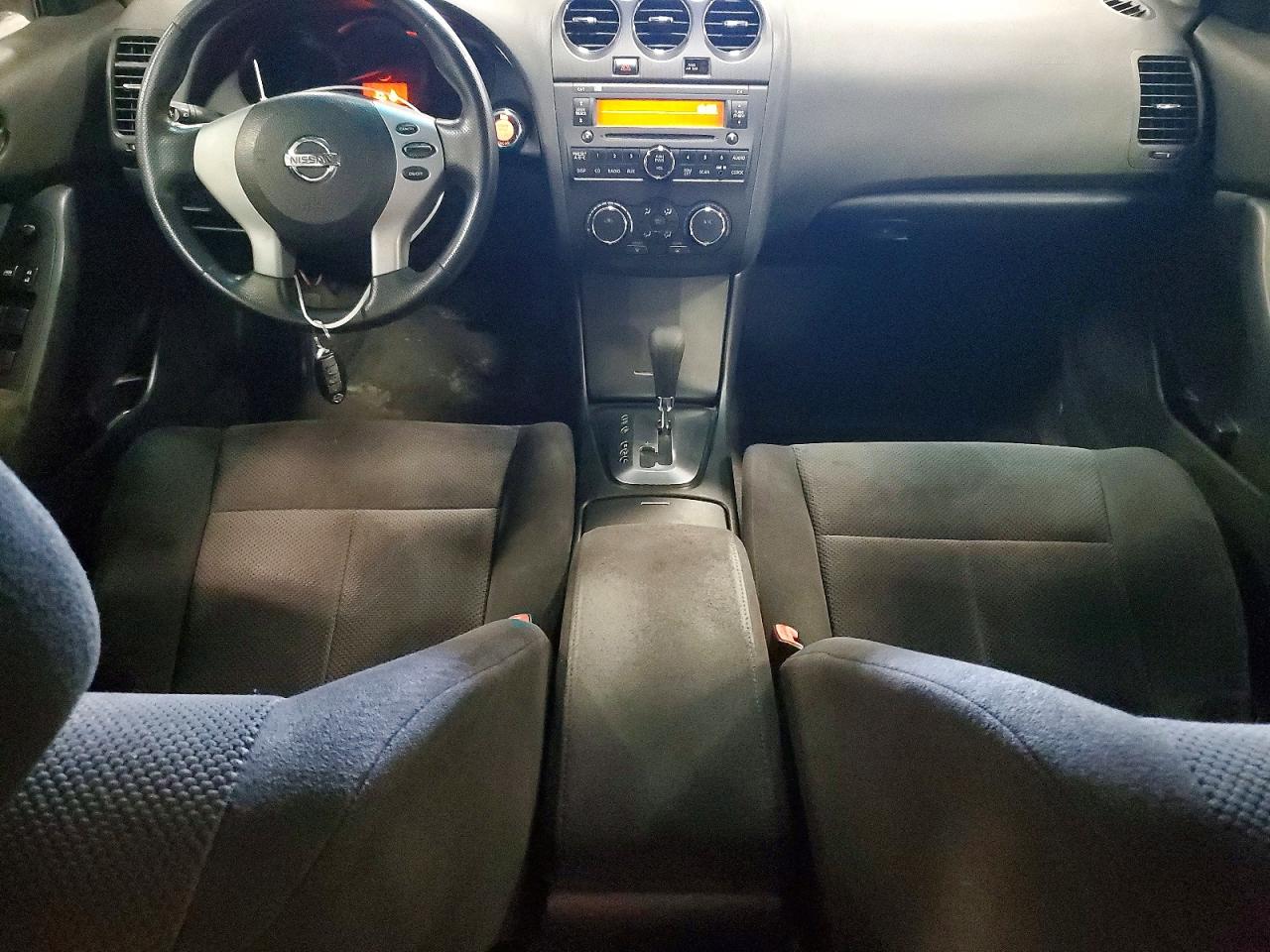 2008 Nissan Altima 2.5 Silver vin: 1N4AL21E48C208092