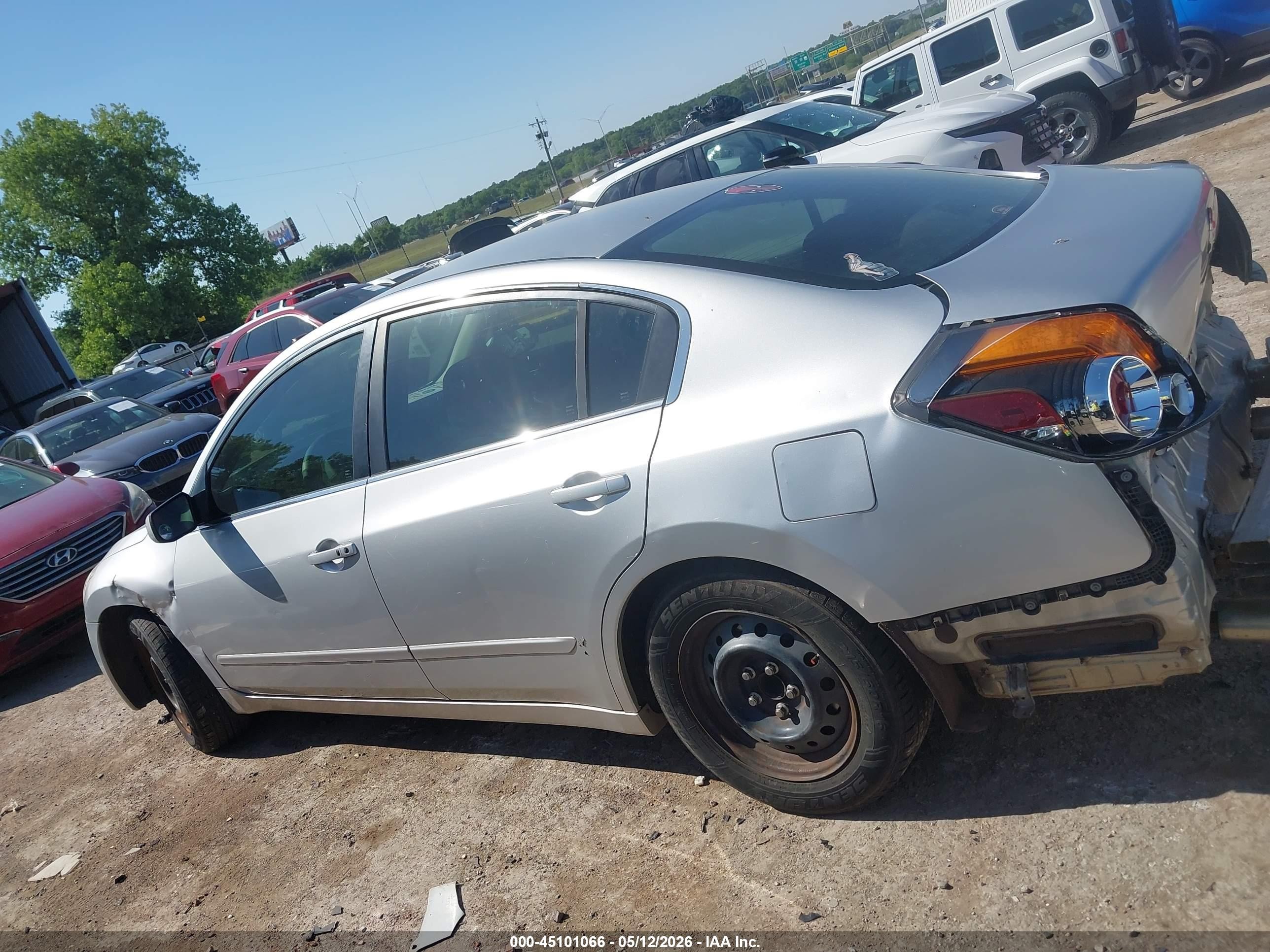2008 Nissan Altima 2.5 S Silver vin: 1N4AL21E48C233672