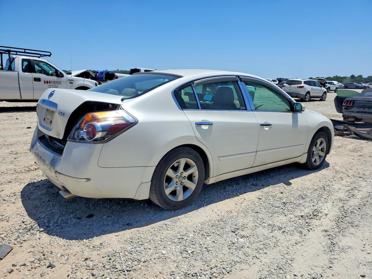 2008 Nissan Altima 2.5 White vin: 1N4AL21E48N467878