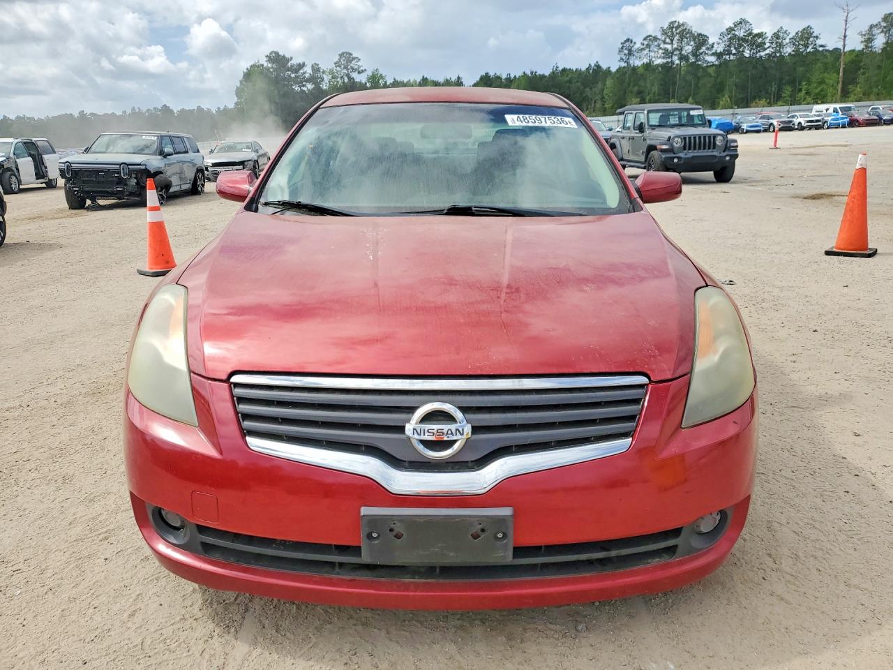 2009 Nissan Altima 2.5 Red vin: 1N4AL21E49C168792