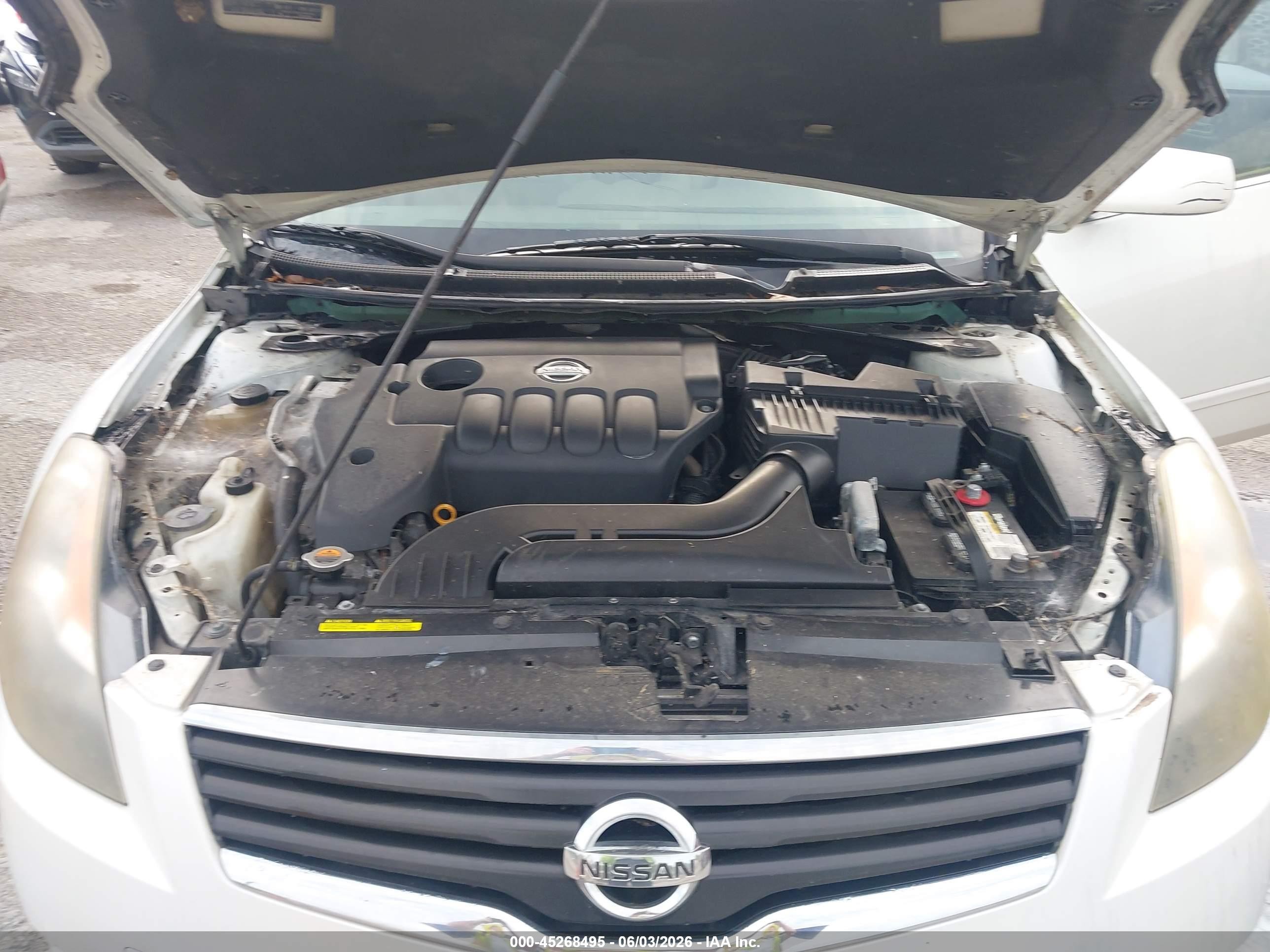 2009 Nissan Altima 2.5 S White vin: 1N4AL21E49N405155