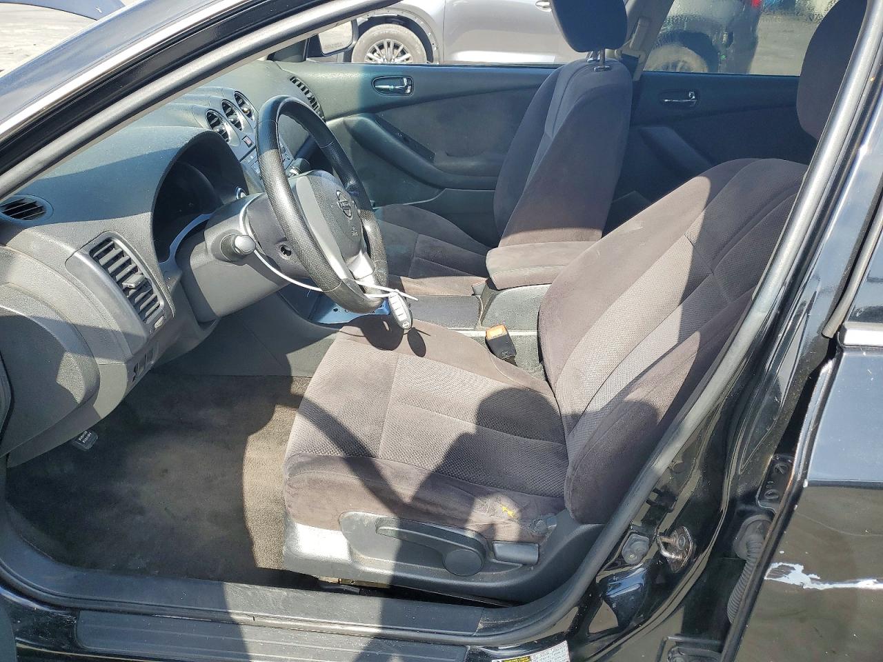 2009 Nissan Altima 2.5 Black vin: 1N4AL21E49N489655