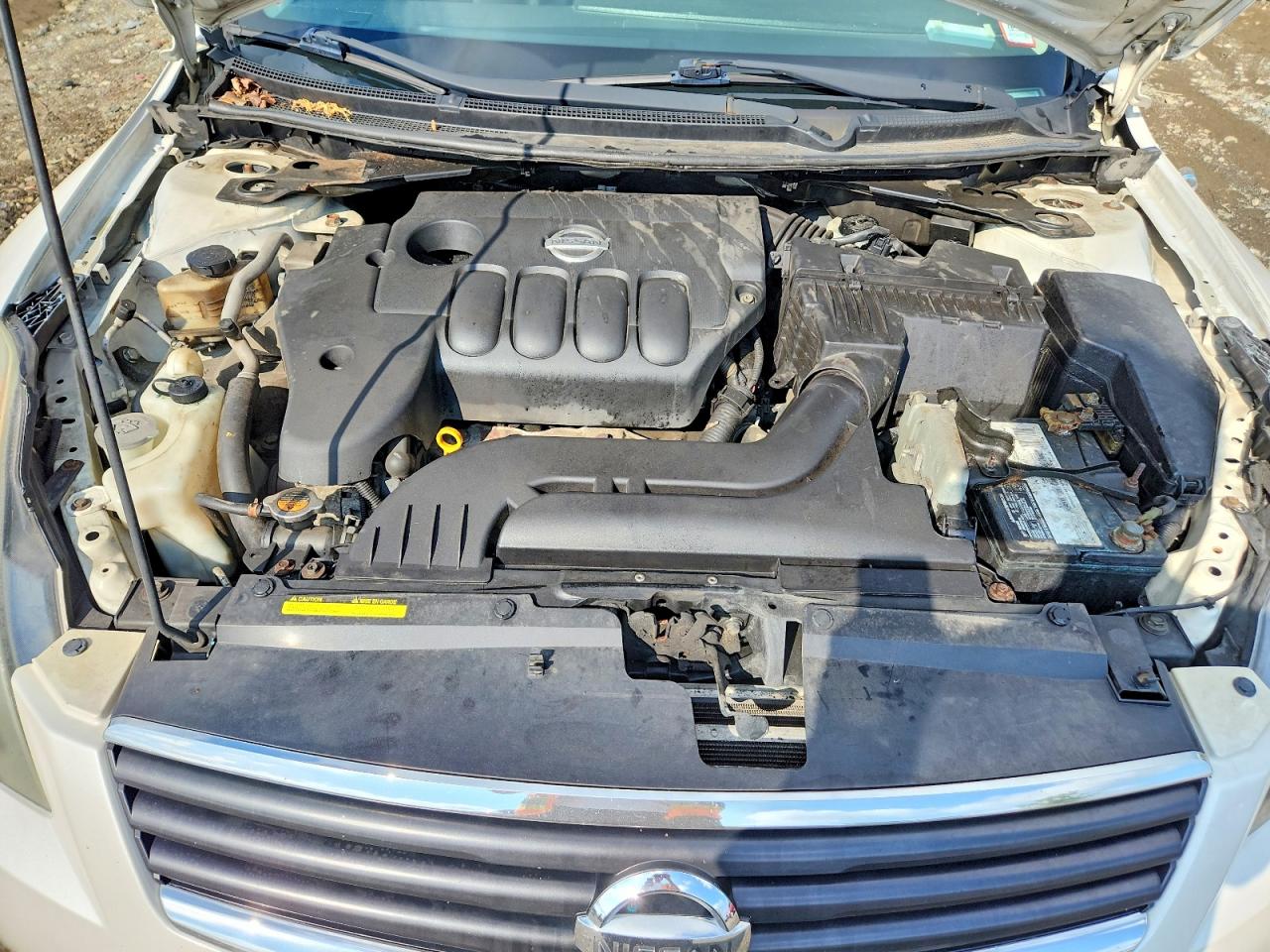 2009 Nissan Altima 2.5 White vin: 1N4AL21E49N541091