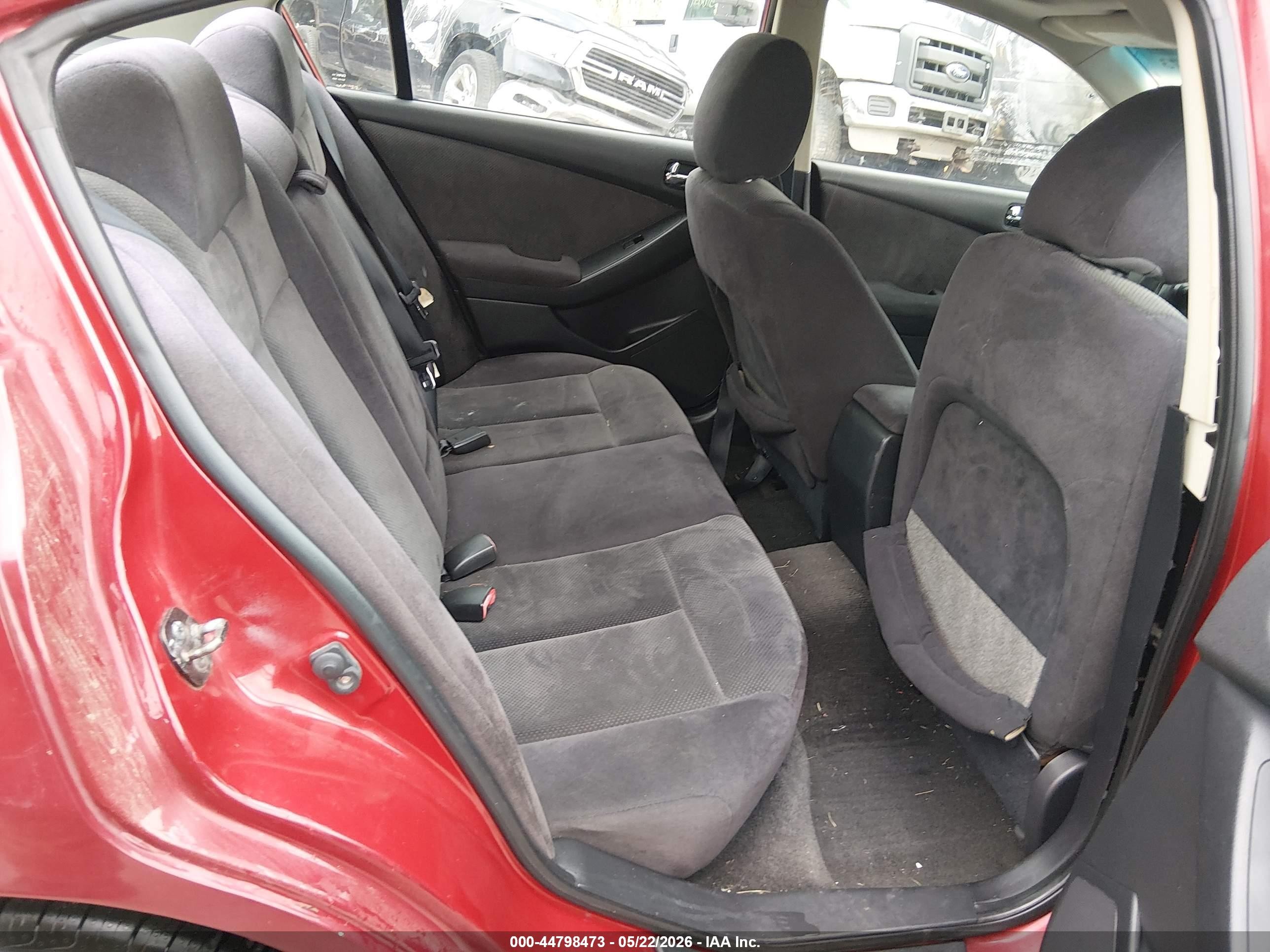 2009 Nissan Altima 2.5 S Red vin: 1N4AL21E49N543374