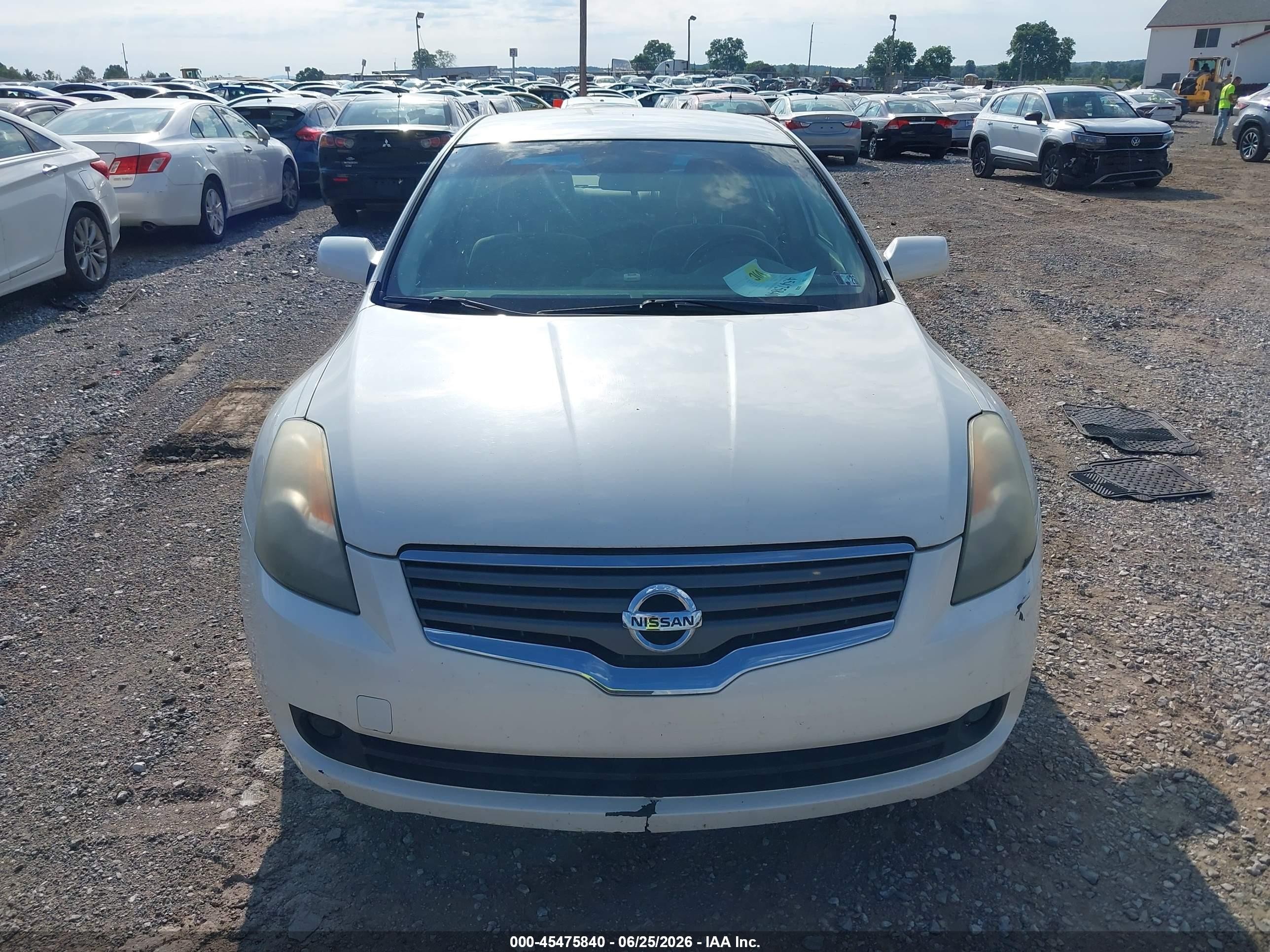 2007 Nissan Altima 2.5 S White vin: 1N4AL21E57C205524