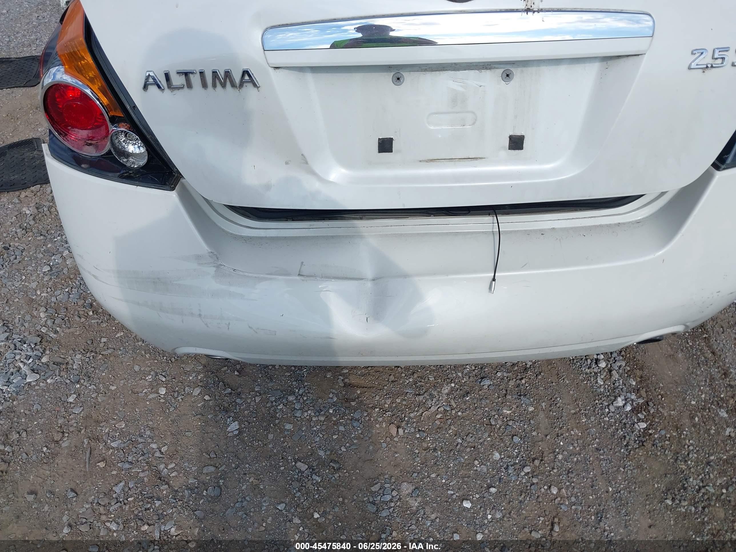 2007 Nissan Altima 2.5 S White vin: 1N4AL21E57C205524