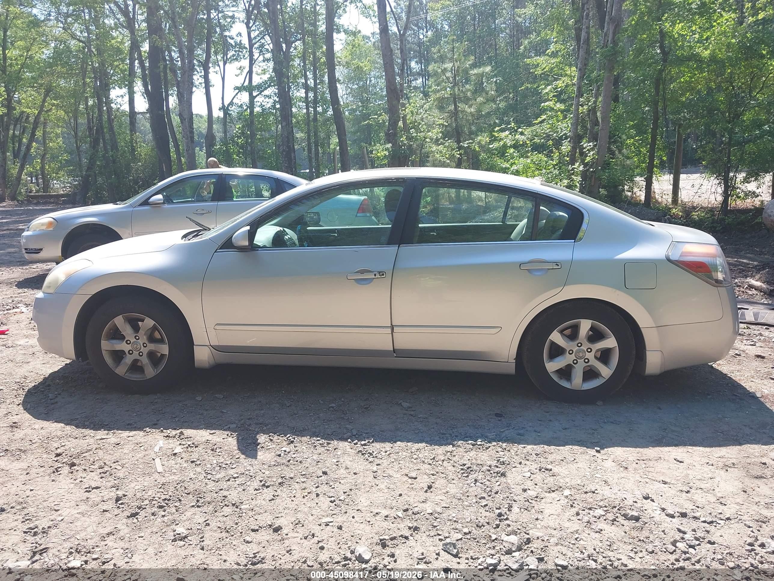 2007 Nissan Altima 2.5 S Silver vin: 1N4AL21E57N413195