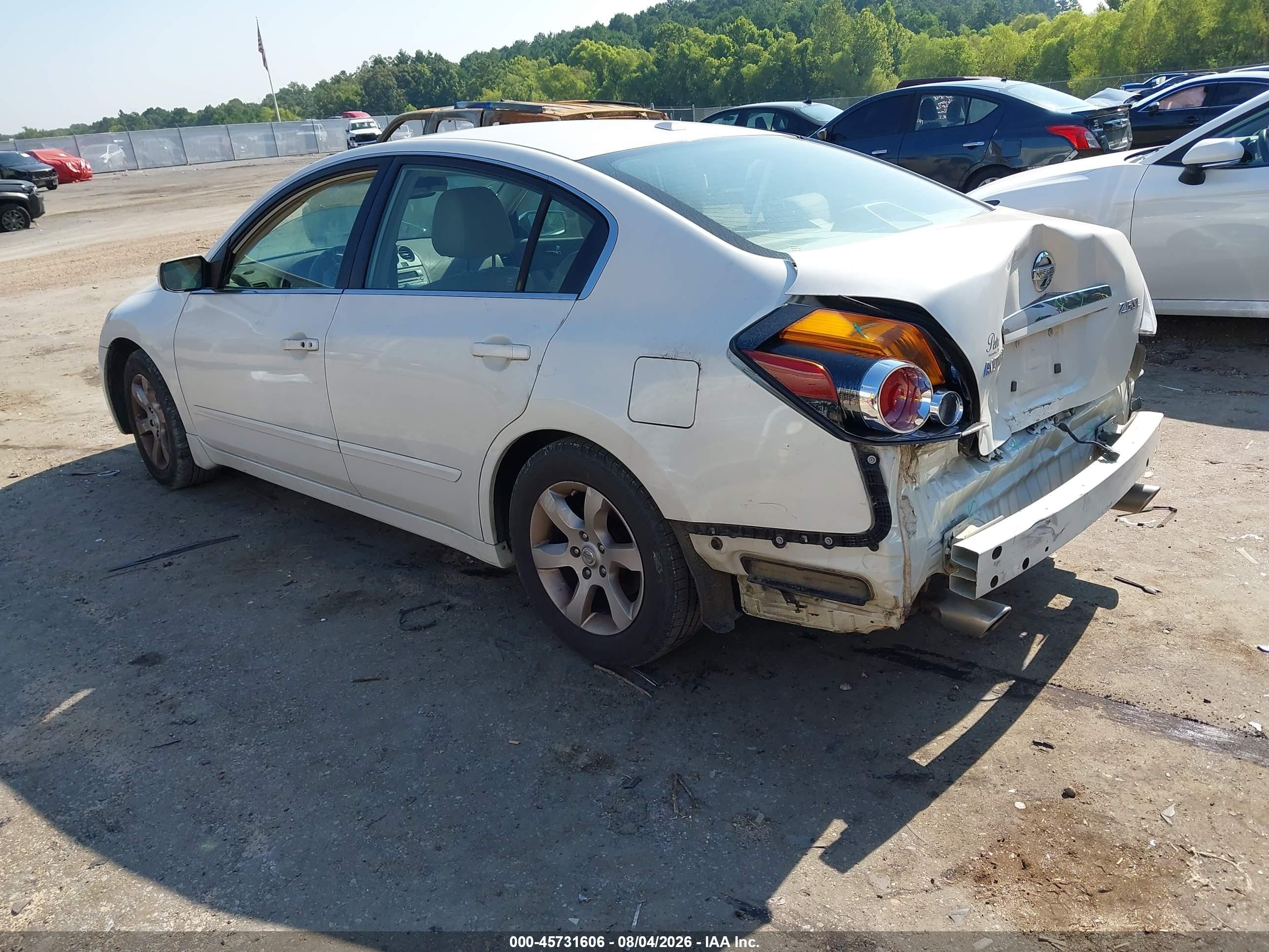2007 Nissan Altima 2.5 S White vin: 1N4AL21E57N455270