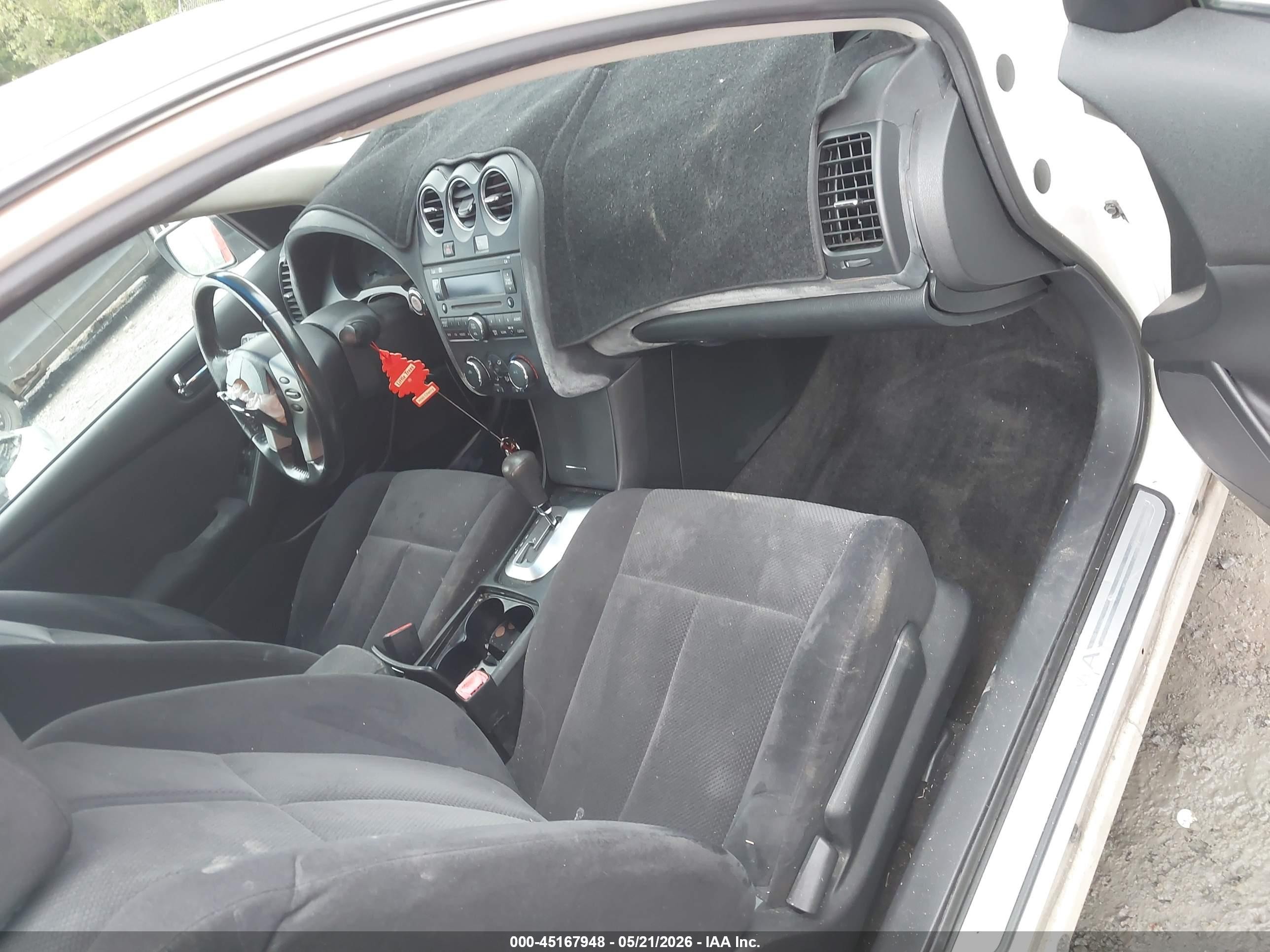 2008 Nissan Altima 2.5 S White vin: 1N4AL21E58C160909