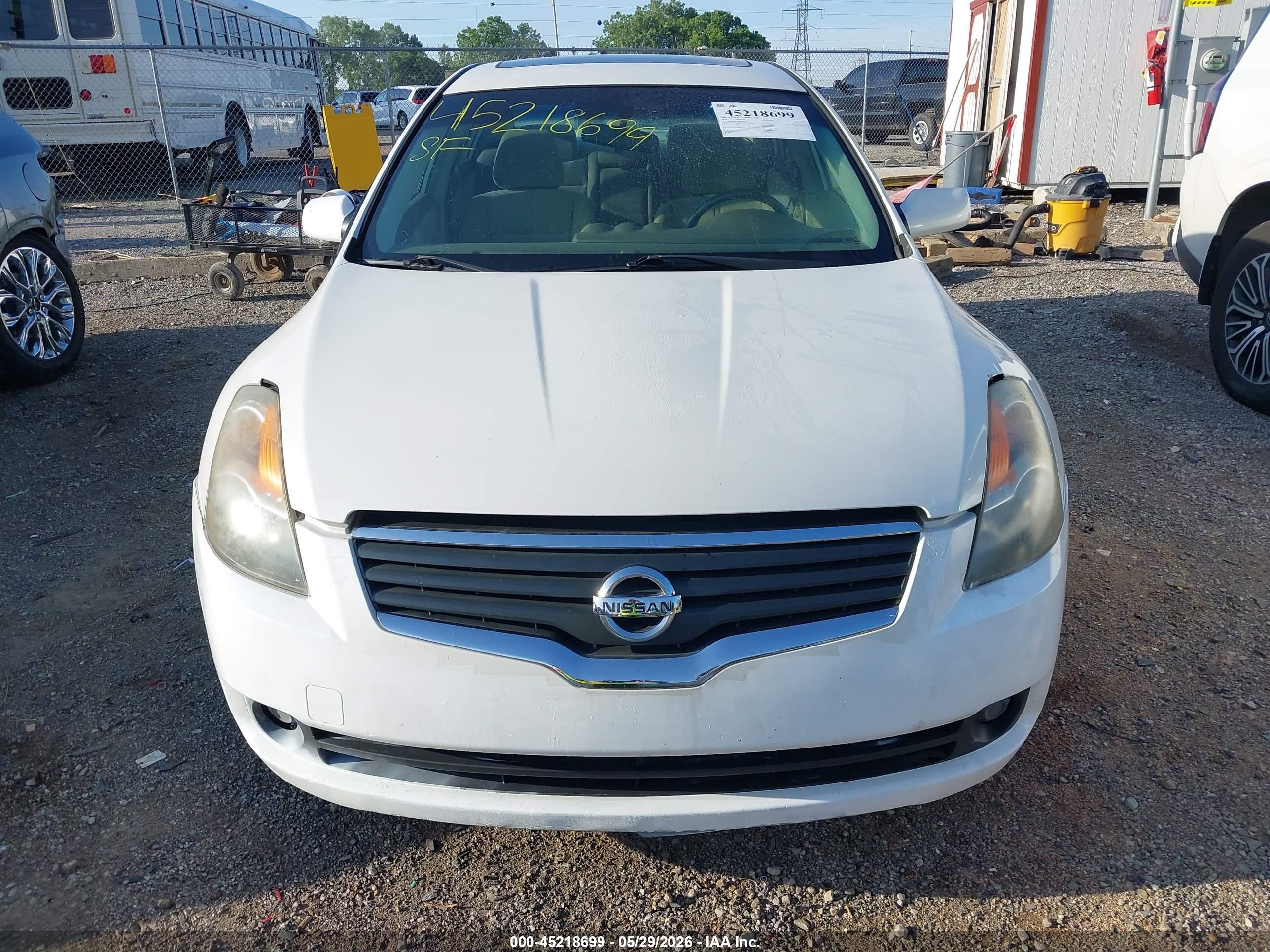 2008 Nissan Altima 2.5 S White vin: 1N4AL21E58C207419