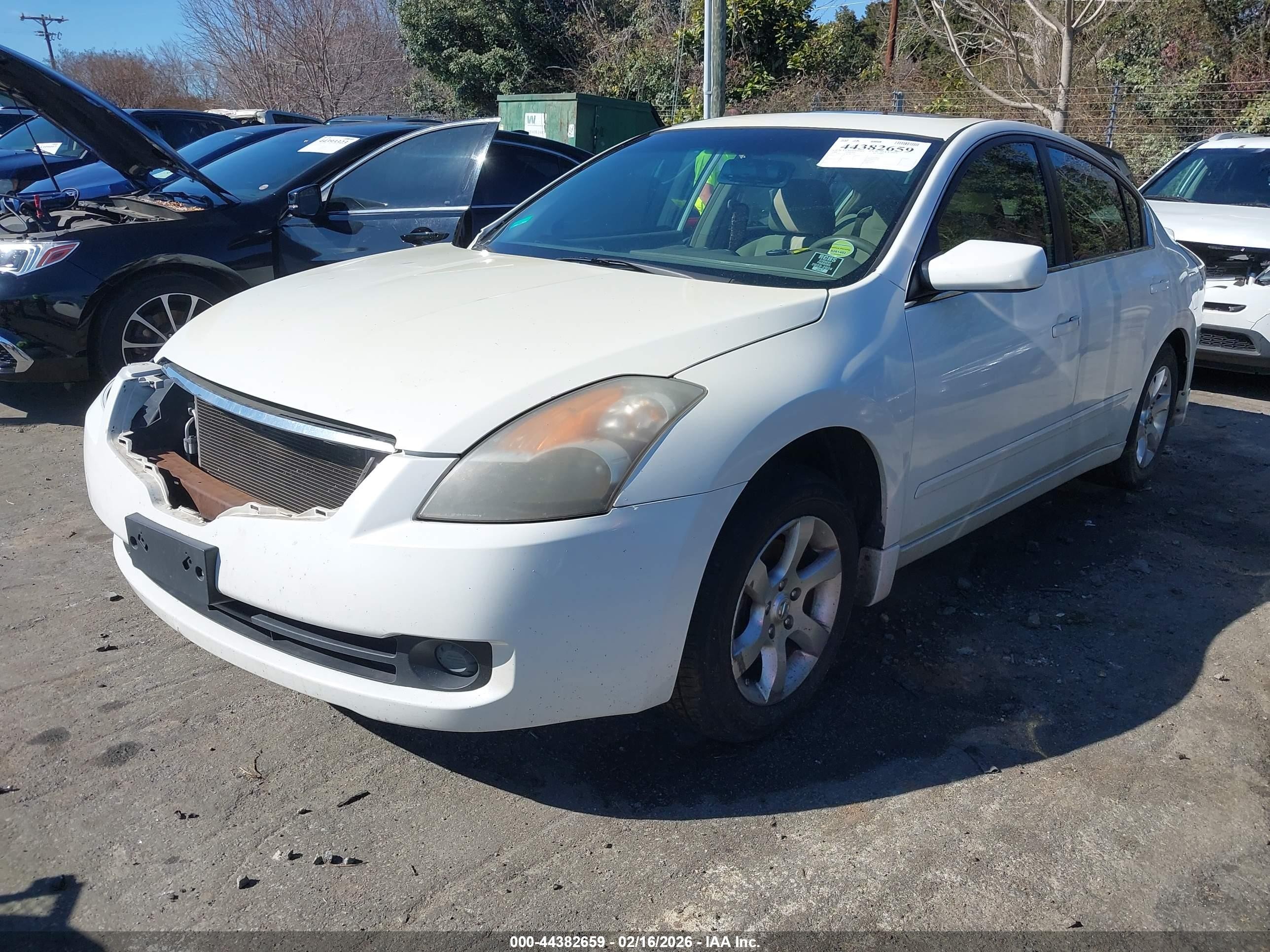 2008 Nissan Altima 2.5 S White vin: 1N4AL21E58C289734