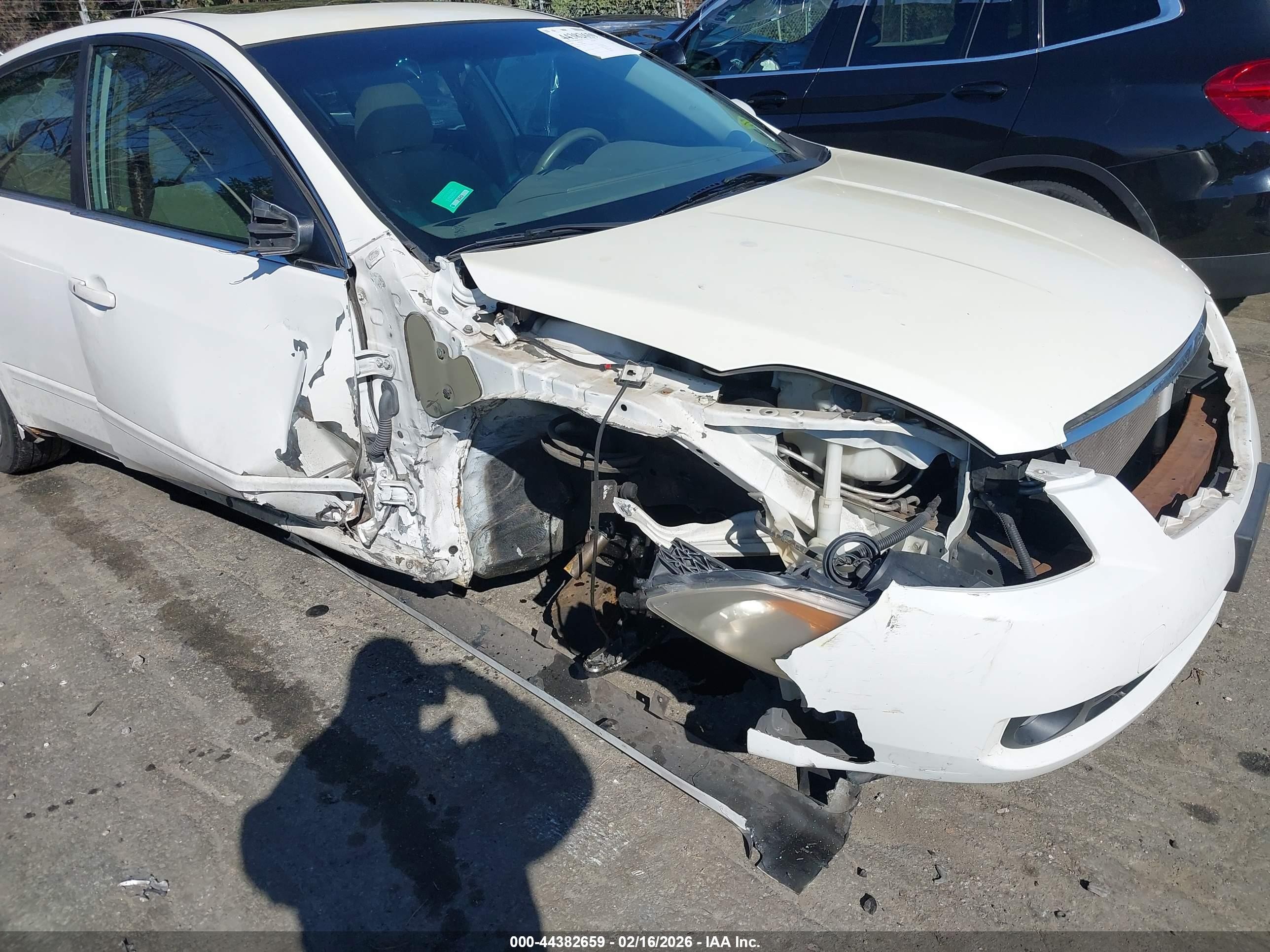 2008 Nissan Altima 2.5 S White vin: 1N4AL21E58C289734