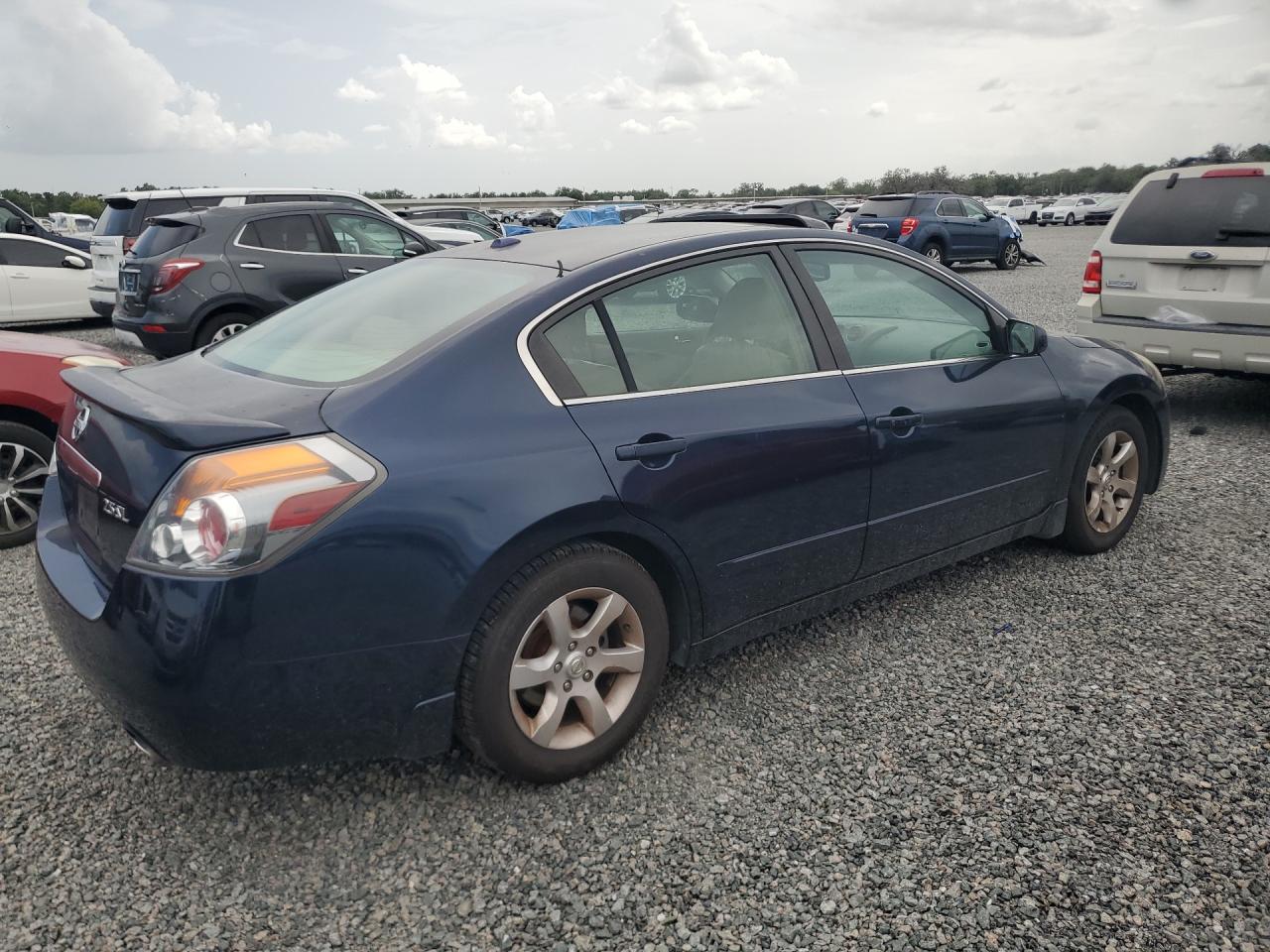 2008 Nissan Altima 2.5 Blue vin: 1N4AL21E58N402411
