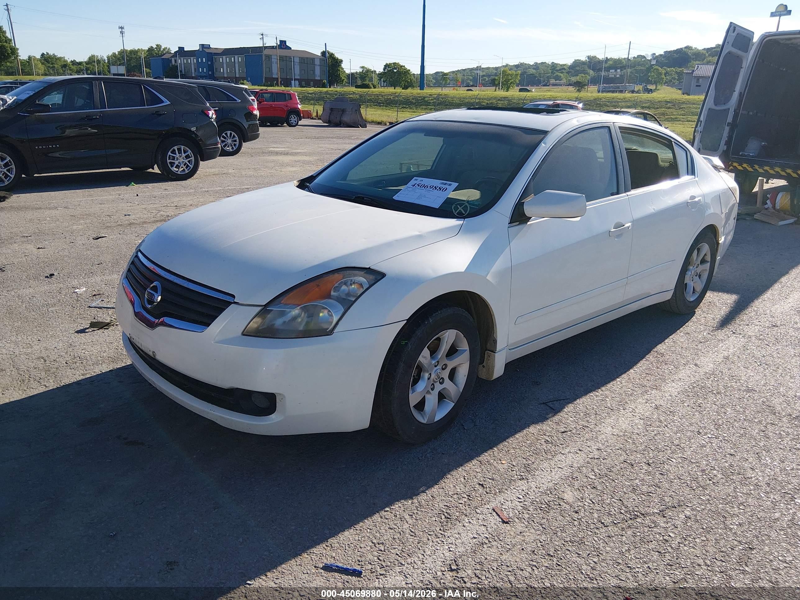 2008 Nissan Altima 2.5 S White vin: 1N4AL21E58N503920