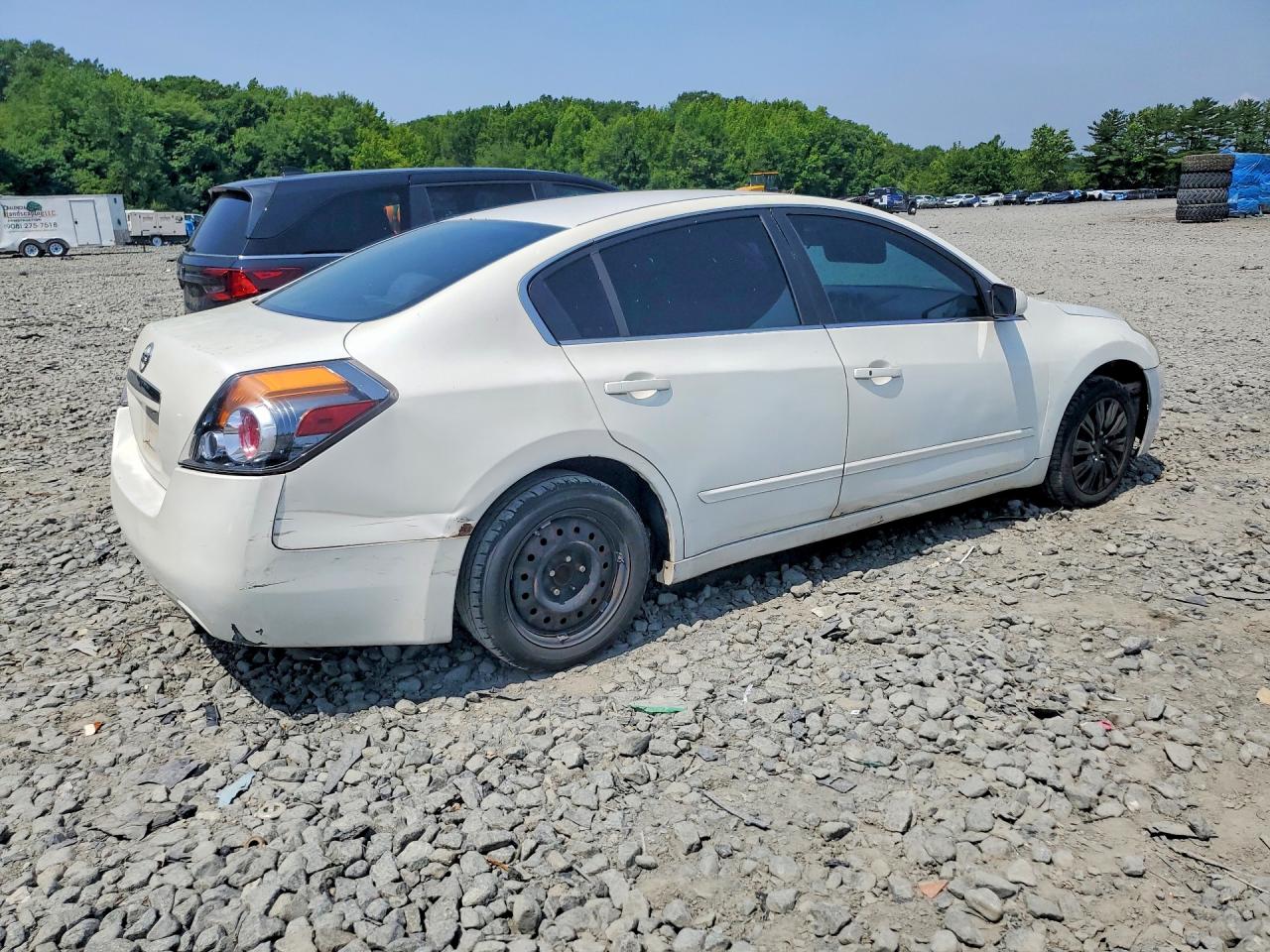 2009 Nissan Altima 2.5 White vin: 1N4AL21E59C134554
