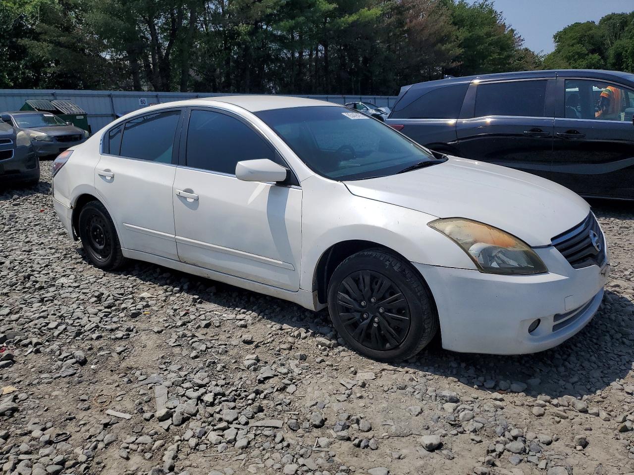 2009 Nissan Altima 2.5 White vin: 1N4AL21E59C134554