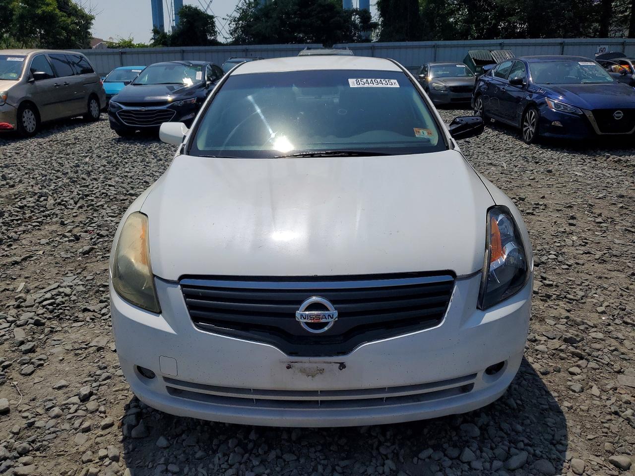 2009 Nissan Altima 2.5 White vin: 1N4AL21E59C134554