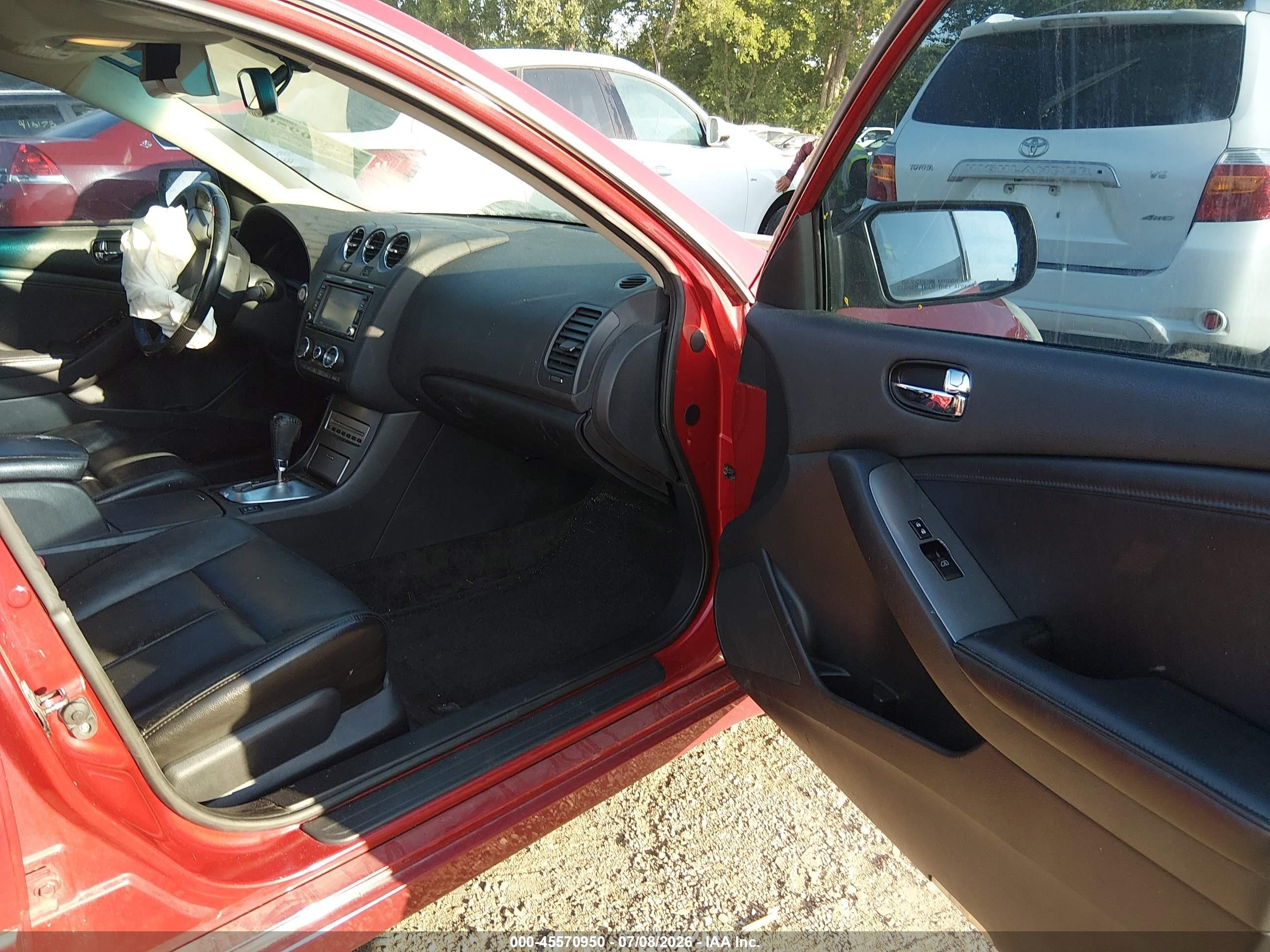 2009 Nissan Altima 2.5 S Red vin: 1N4AL21E59C171958