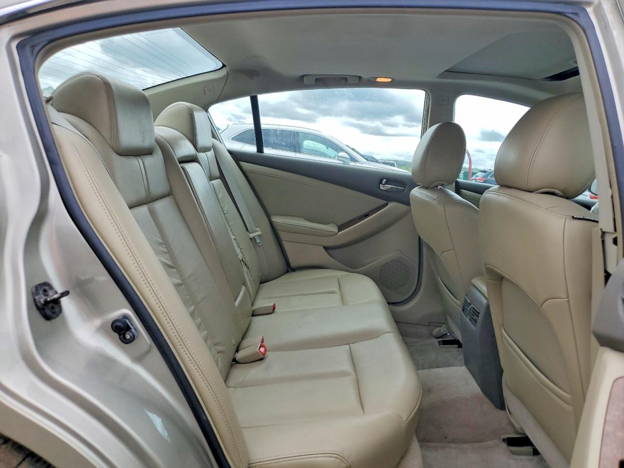 2009 Nissan Altima 2.5 Beige vin: 1N4AL21E59C187657