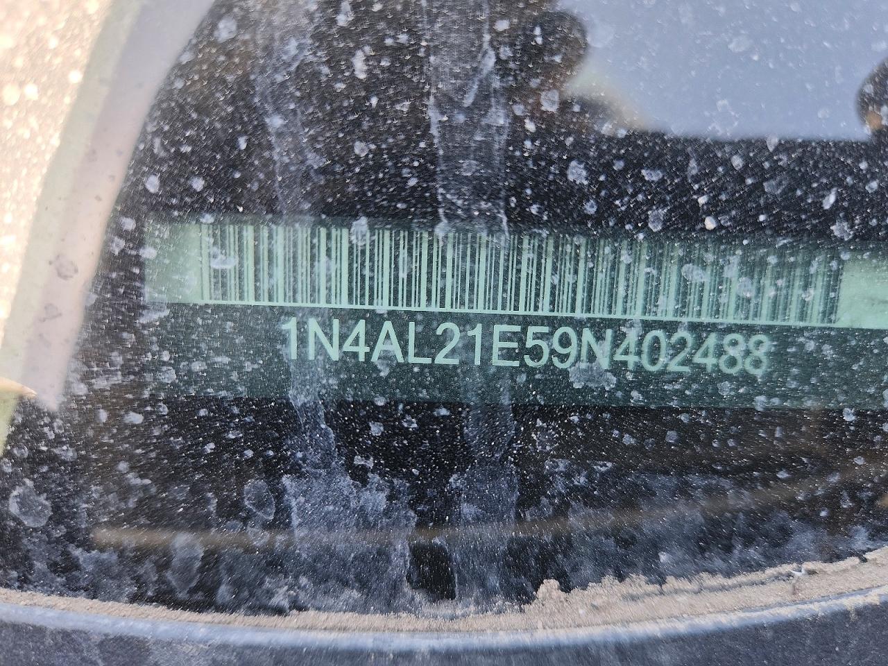 2009 Nissan Altima 2.5 White vin: 1N4AL21E59N402488