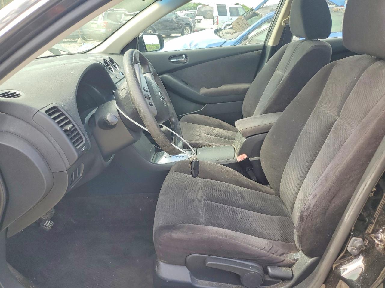 2009 Nissan Altima 2.5 Black vin: 1N4AL21E59N427097