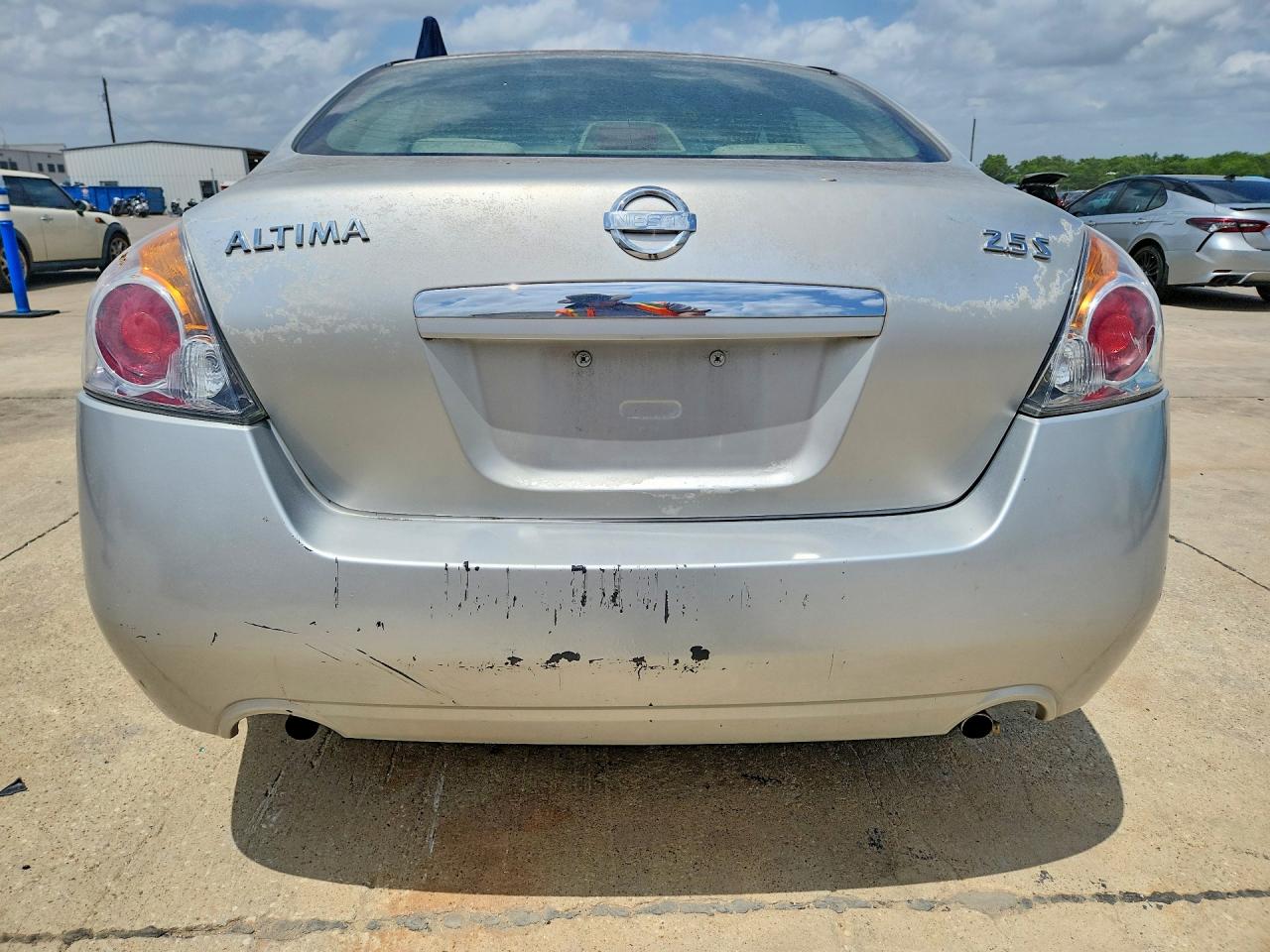 2009 Nissan Altima 2.5 Silver vin: 1N4AL21E59N477739