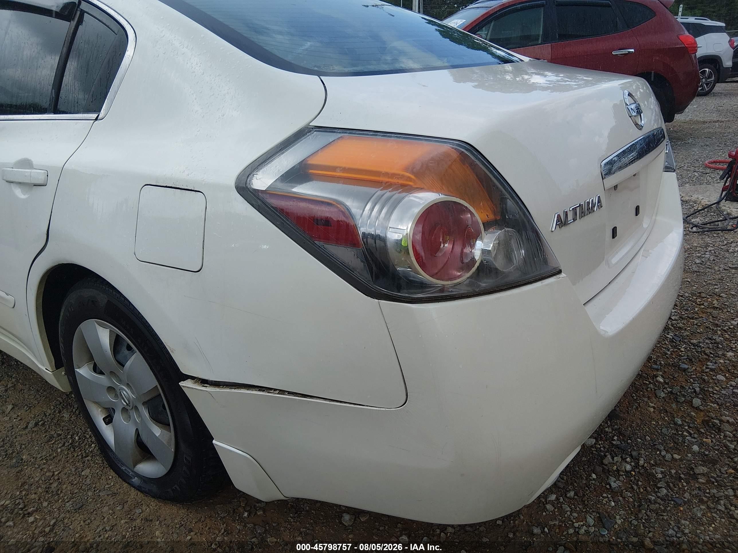 2007 Nissan Altima 2.5 S White vin: 1N4AL21E67C168452