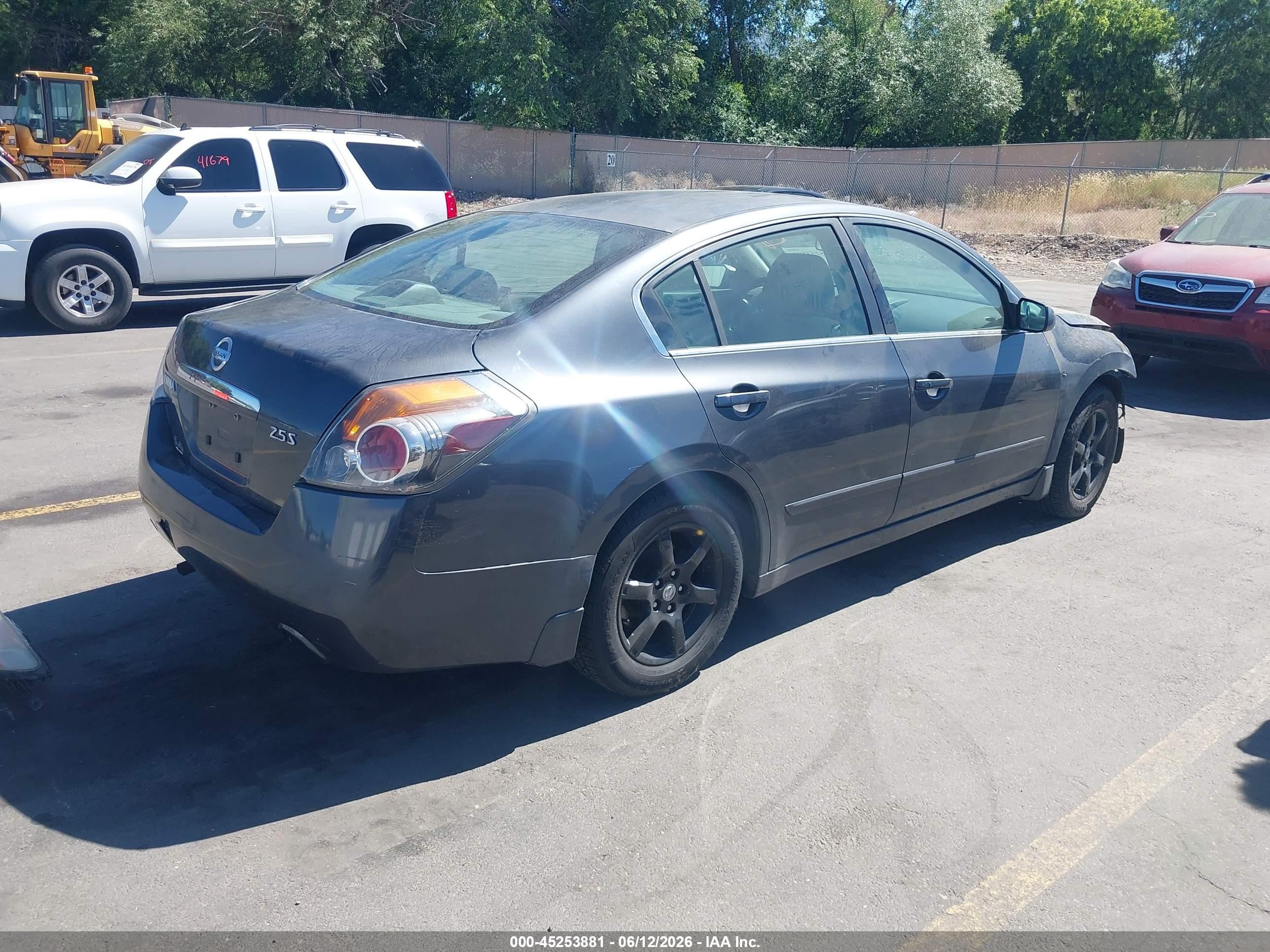 2007 Nissan Altima 2.5 S Silver vin: 1N4AL21E67C195263