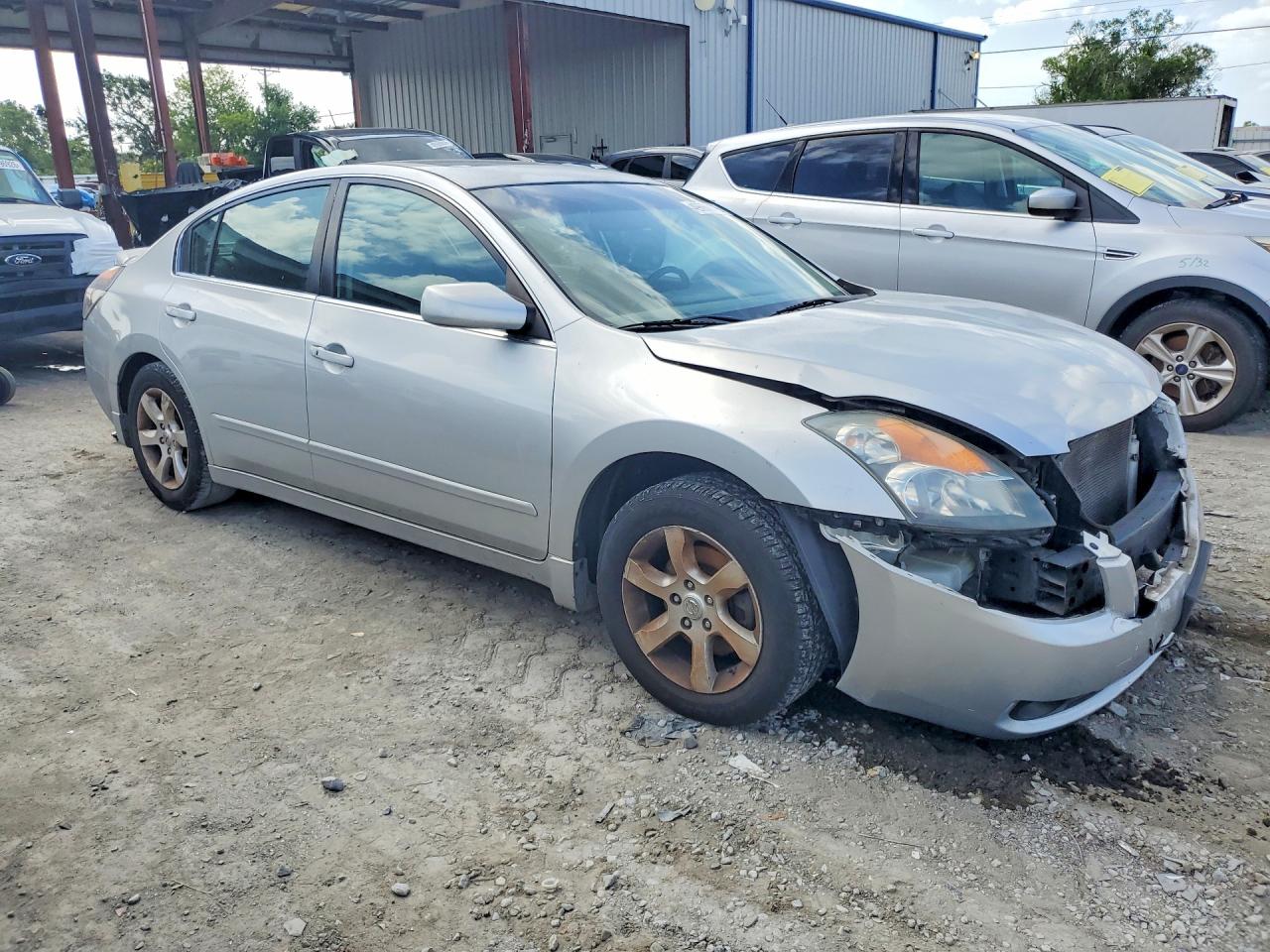 2007 Nissan Altima 2.5 Silver vin: 1N4AL21E67C199961