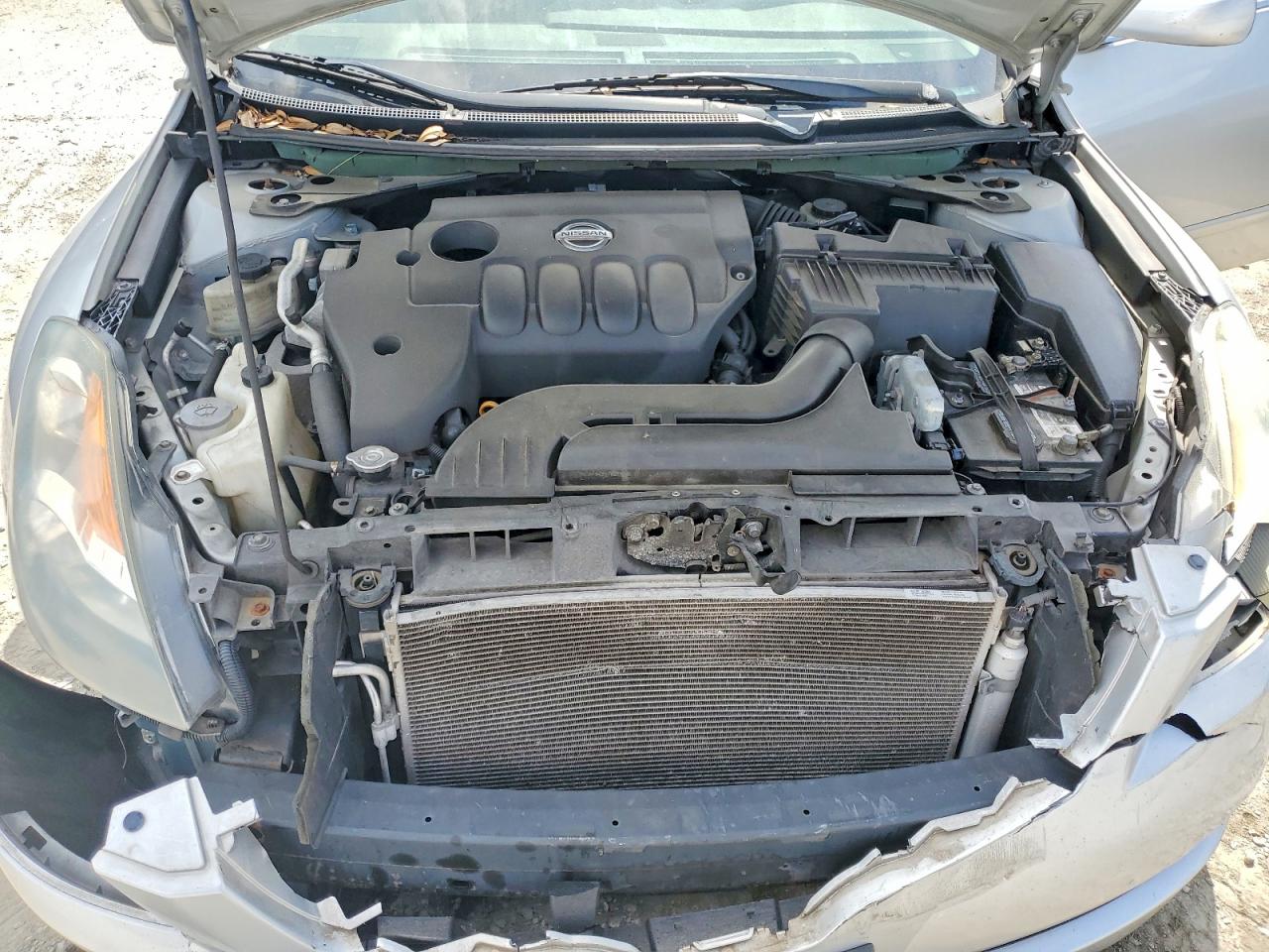 2007 Nissan Altima 2.5 Silver vin: 1N4AL21E67C199961