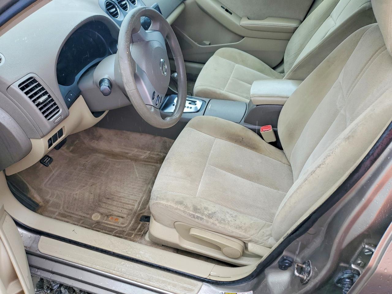 2008 Nissan Altima 2.5 Beige vin: 1N4AL21E68C279147