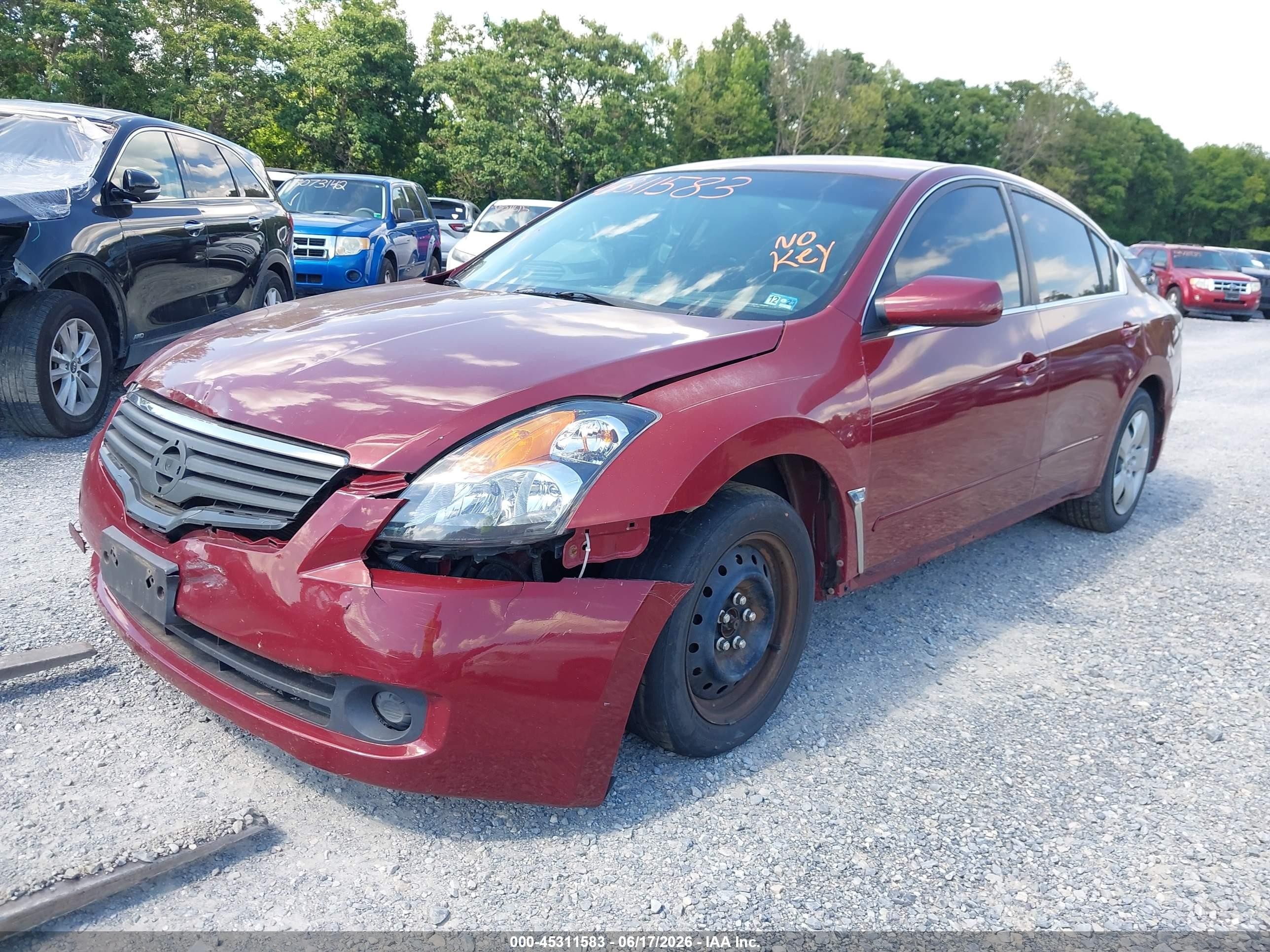 2008 Nissan Altima 2.5 S Red vin: 1N4AL21E68N416110