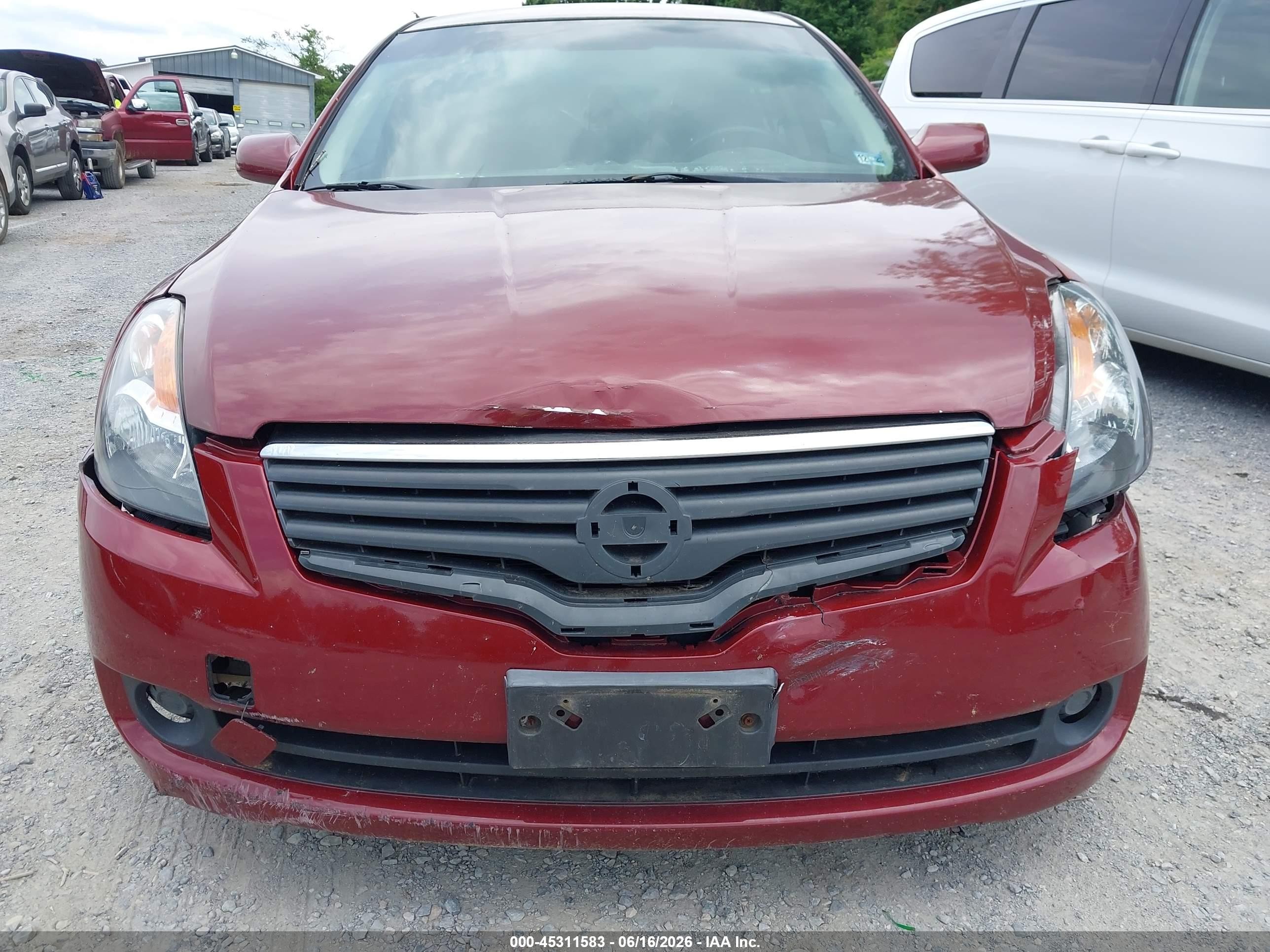 2008 Nissan Altima 2.5 S Red vin: 1N4AL21E68N416110