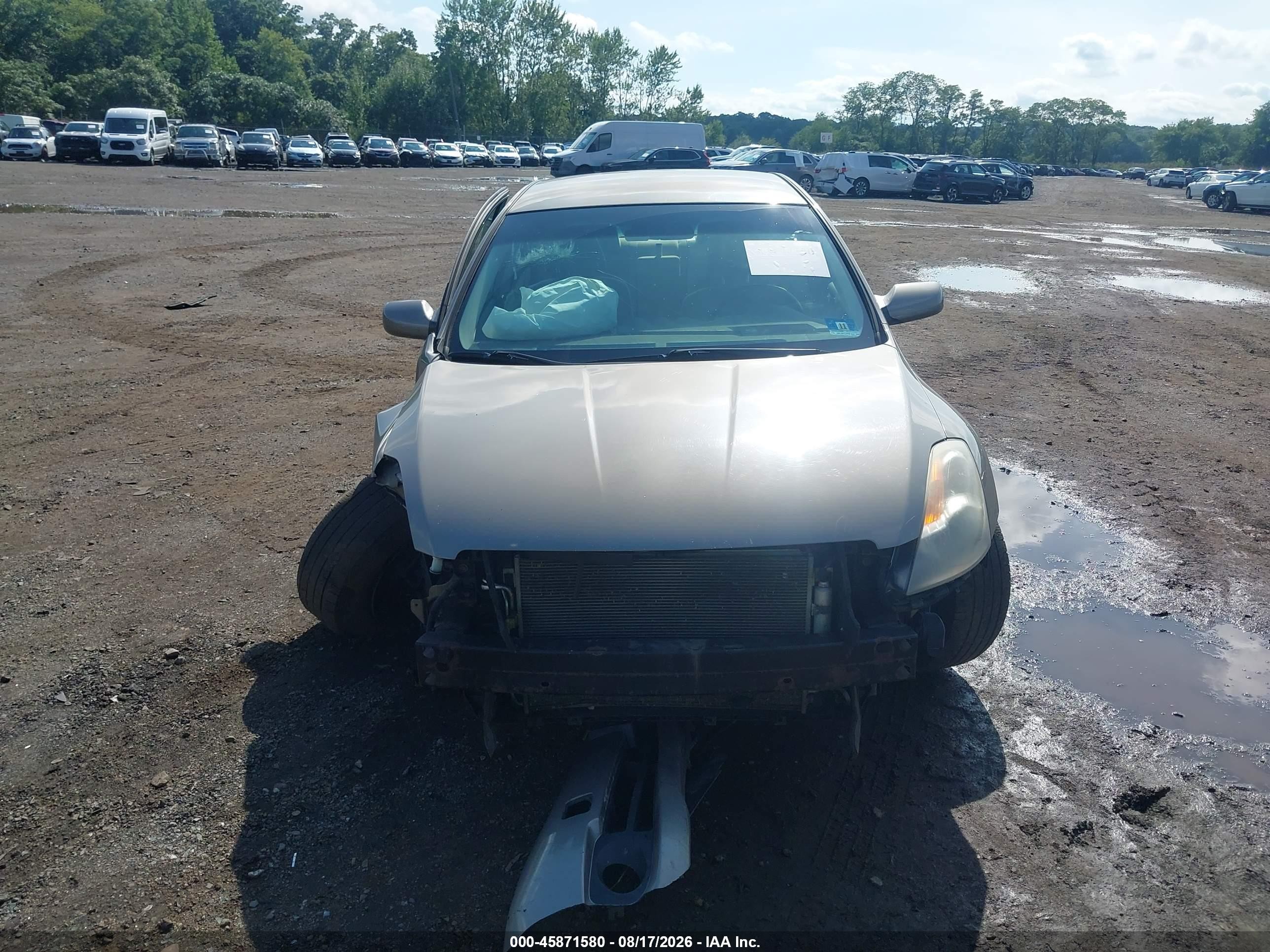 2008 Nissan Altima 2.5 S Beige vin: 1N4AL21E68N442898