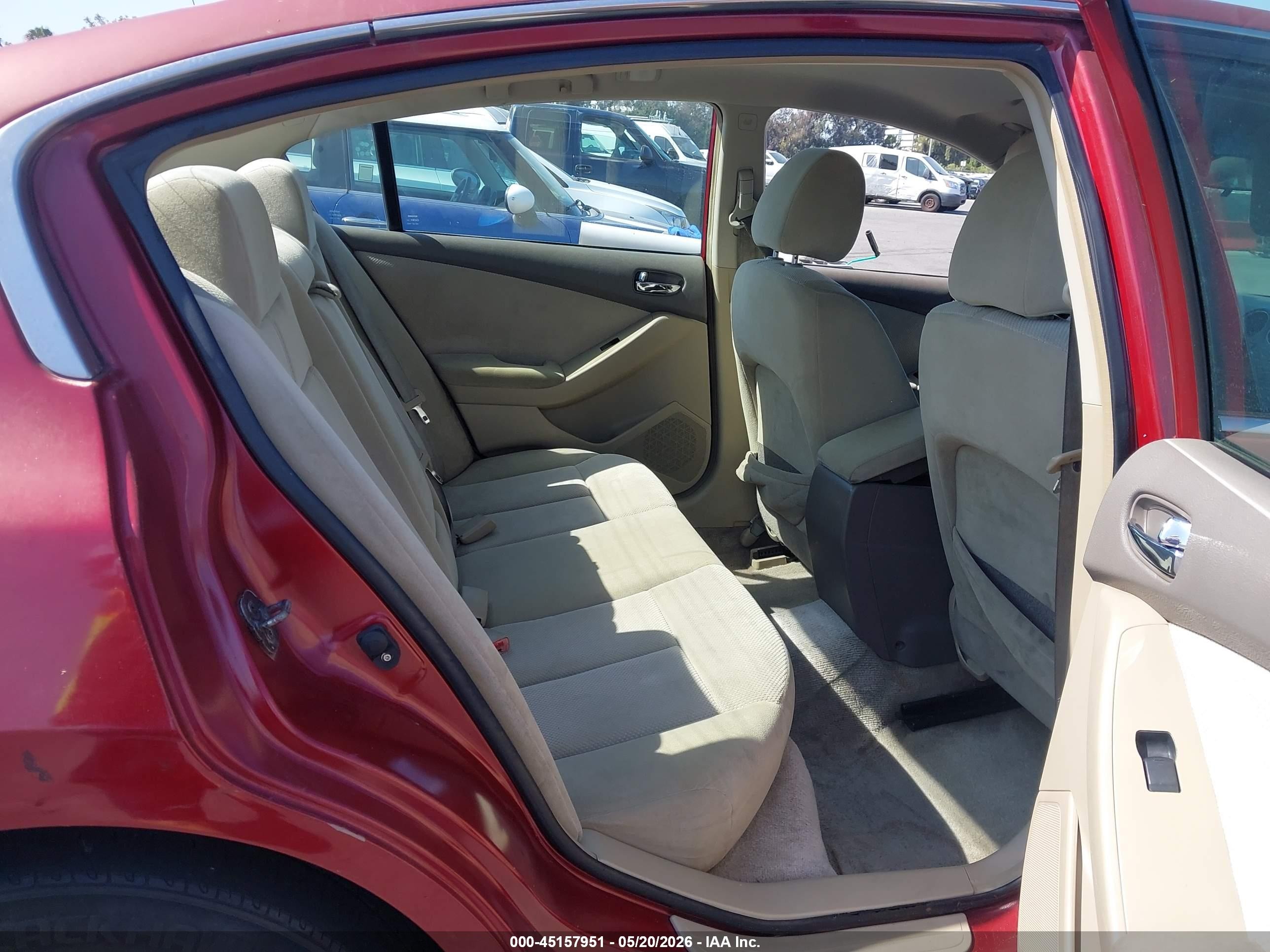 2008 Nissan Altima 2.5 S Красный vin: 1N4AL21E68N530401
