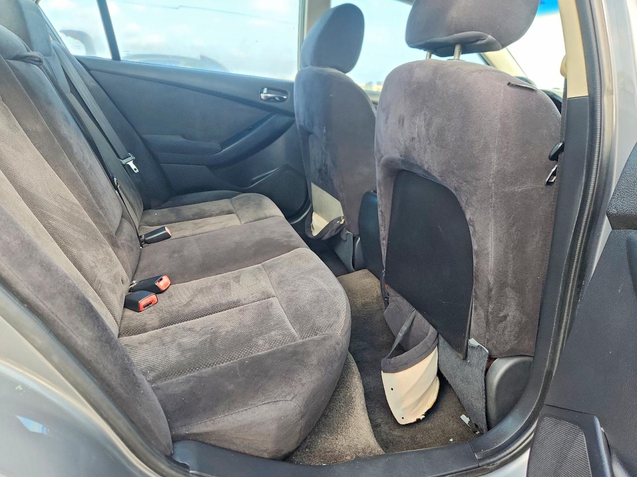 2009 Nissan Altima 2.5 Silver vin: 1N4AL21E69N413354
