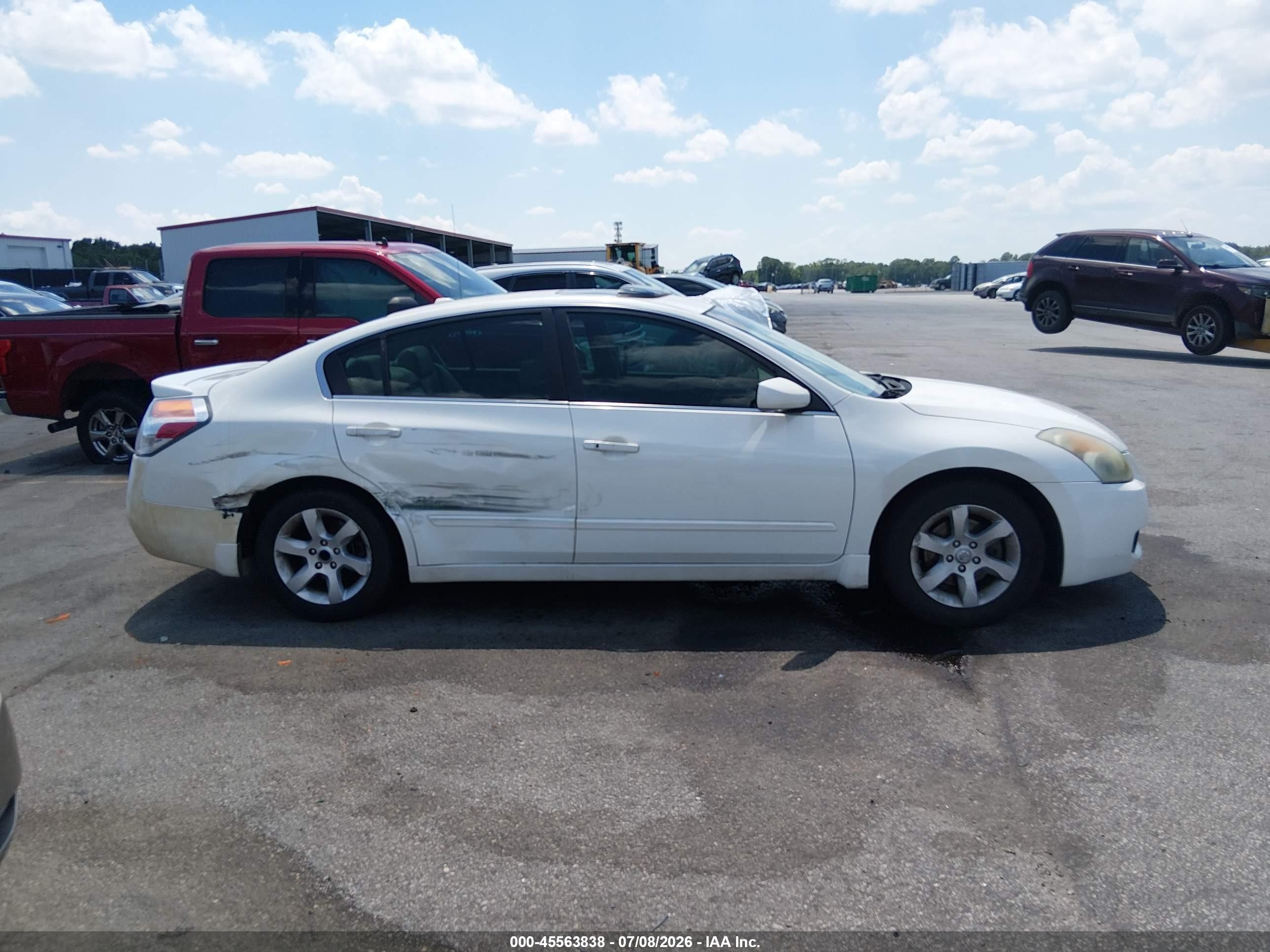2009 Nissan Altima 2.5 S White vin: 1N4AL21E69N461517