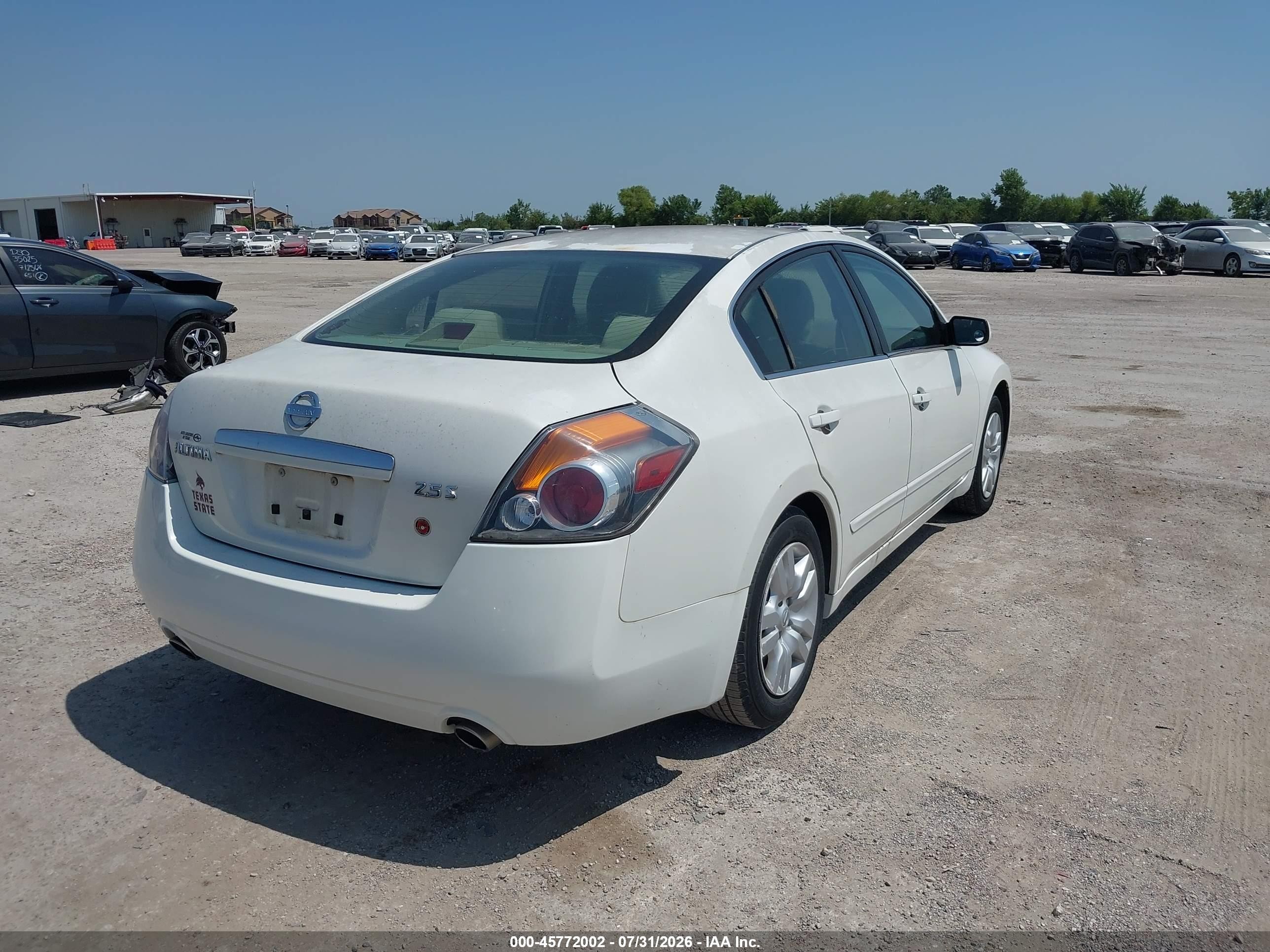 2009 Nissan Altima 2.5 S White vin: 1N4AL21E69N487874