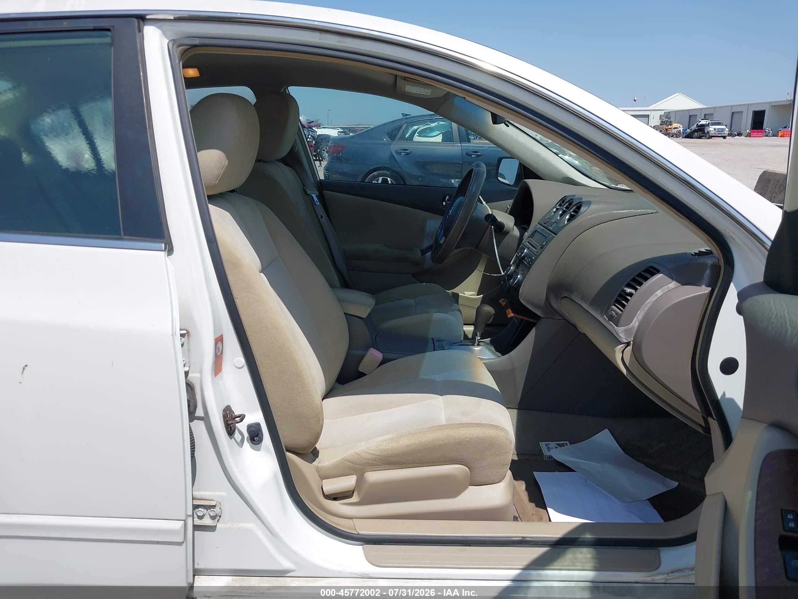 2009 Nissan Altima 2.5 S White vin: 1N4AL21E69N487874