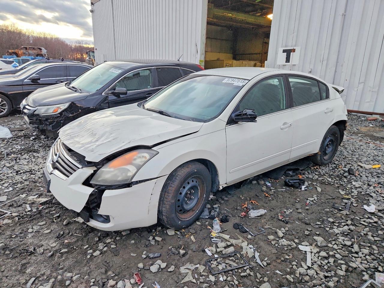 2009 Nissan Altima 2.5 White vin: 1N4AL21E69N497689
