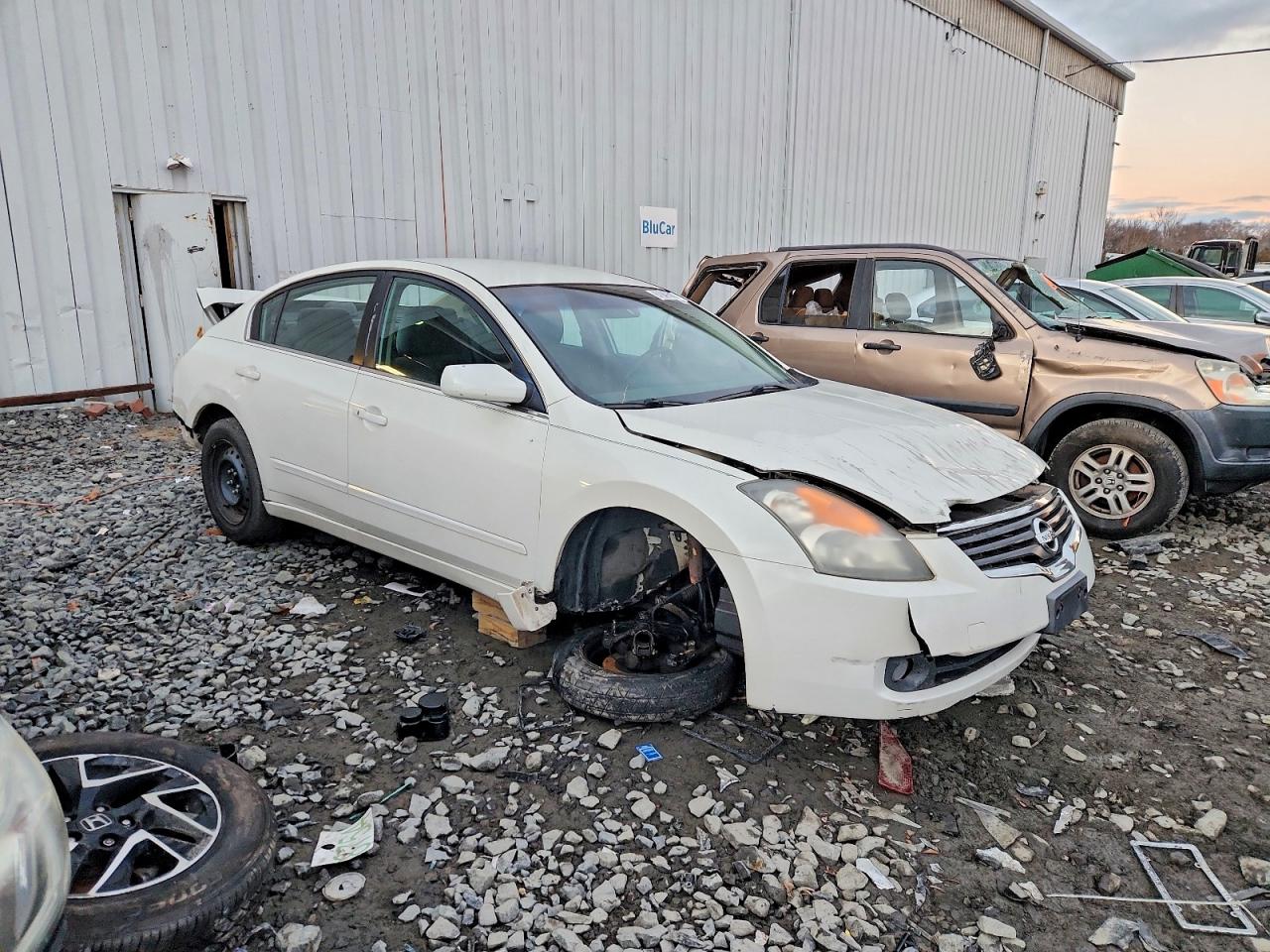 2009 Nissan Altima 2.5 White vin: 1N4AL21E69N497689
