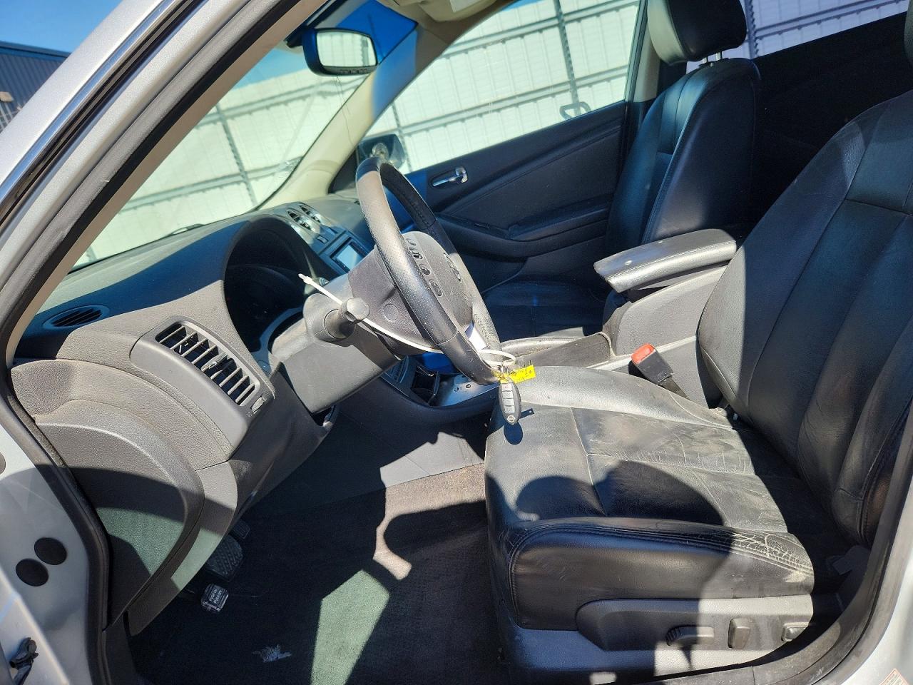 2007 Nissan Altima 2.5/2.5s Silver vin: 1N4AL21E77C124413