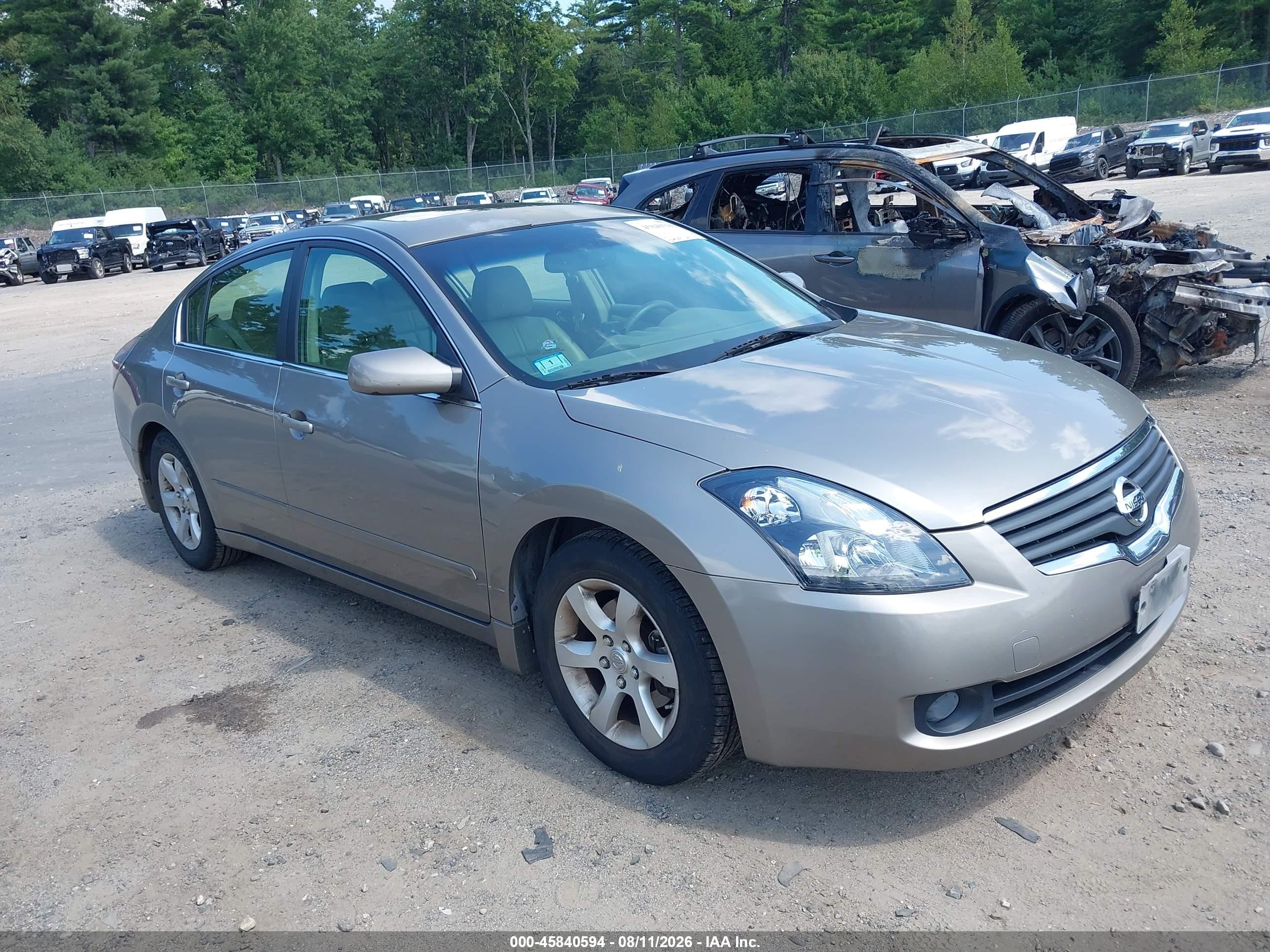 2007 Nissan Altima 2.5 S Gold vin: 1N4AL21E77C125822