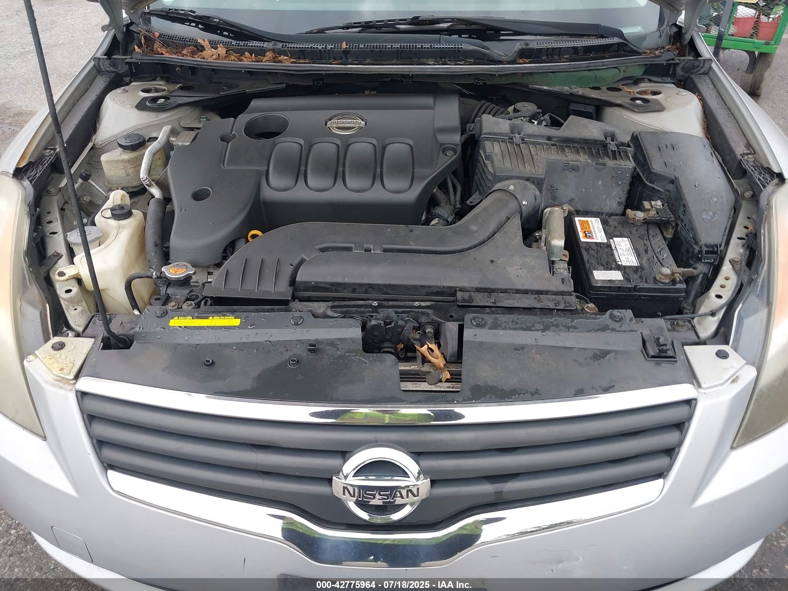 2007 Nissan Altima 2.5 S Silver vin: 1N4AL21E77C170100