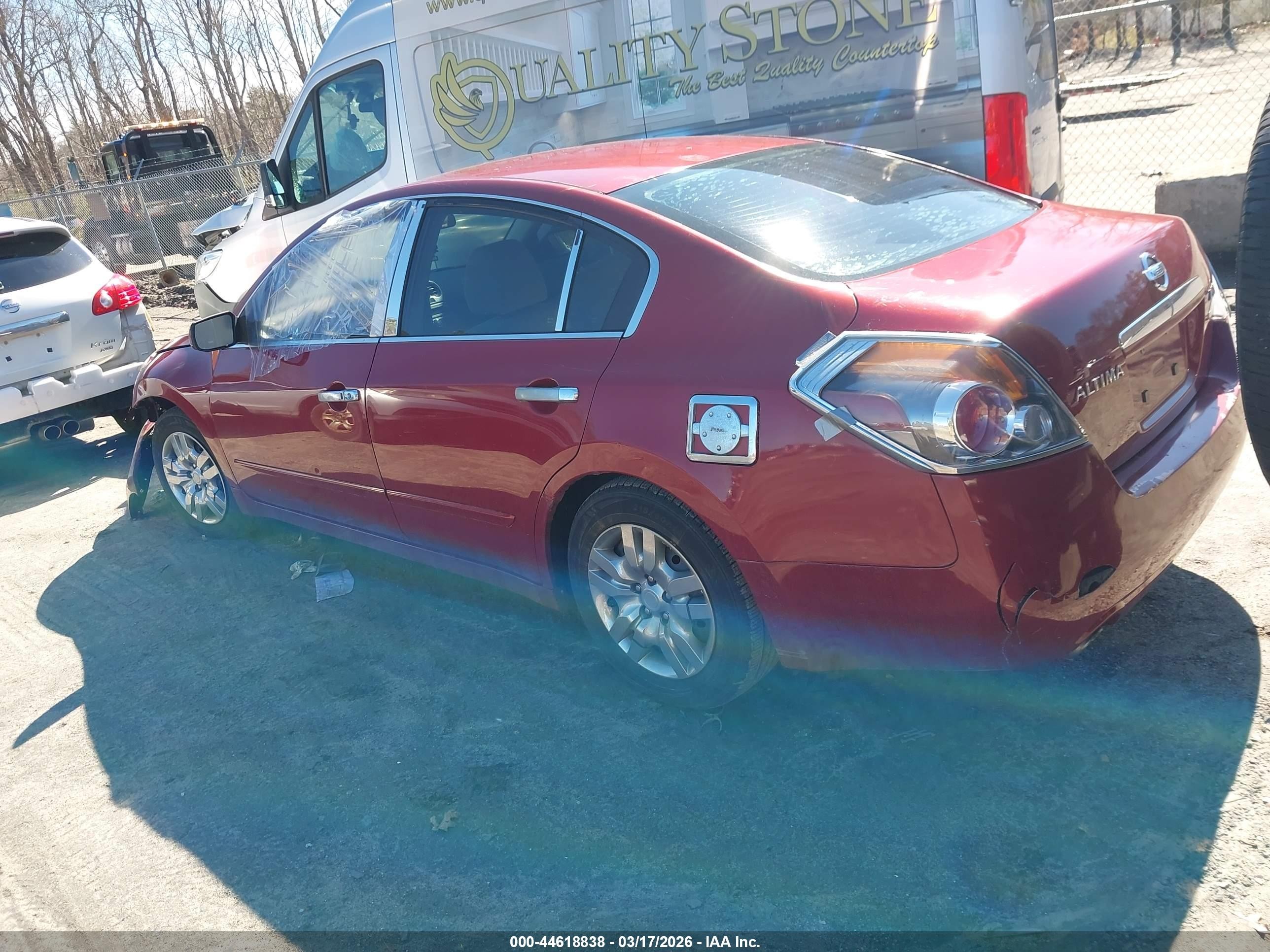 2007 Nissan Altima 2.5 S Red vin: 1N4AL21E77C178729